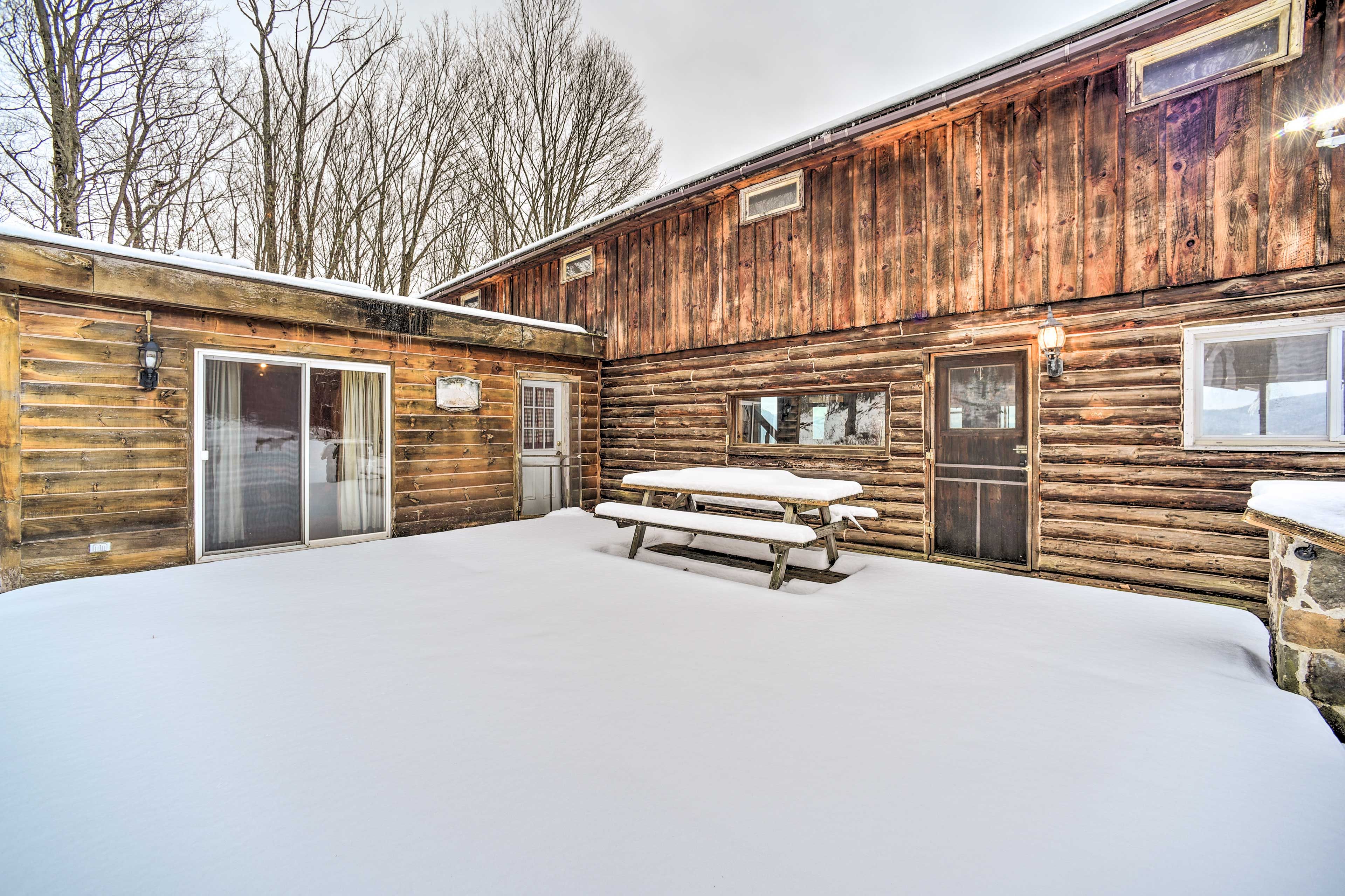 Porch | Winter Setting