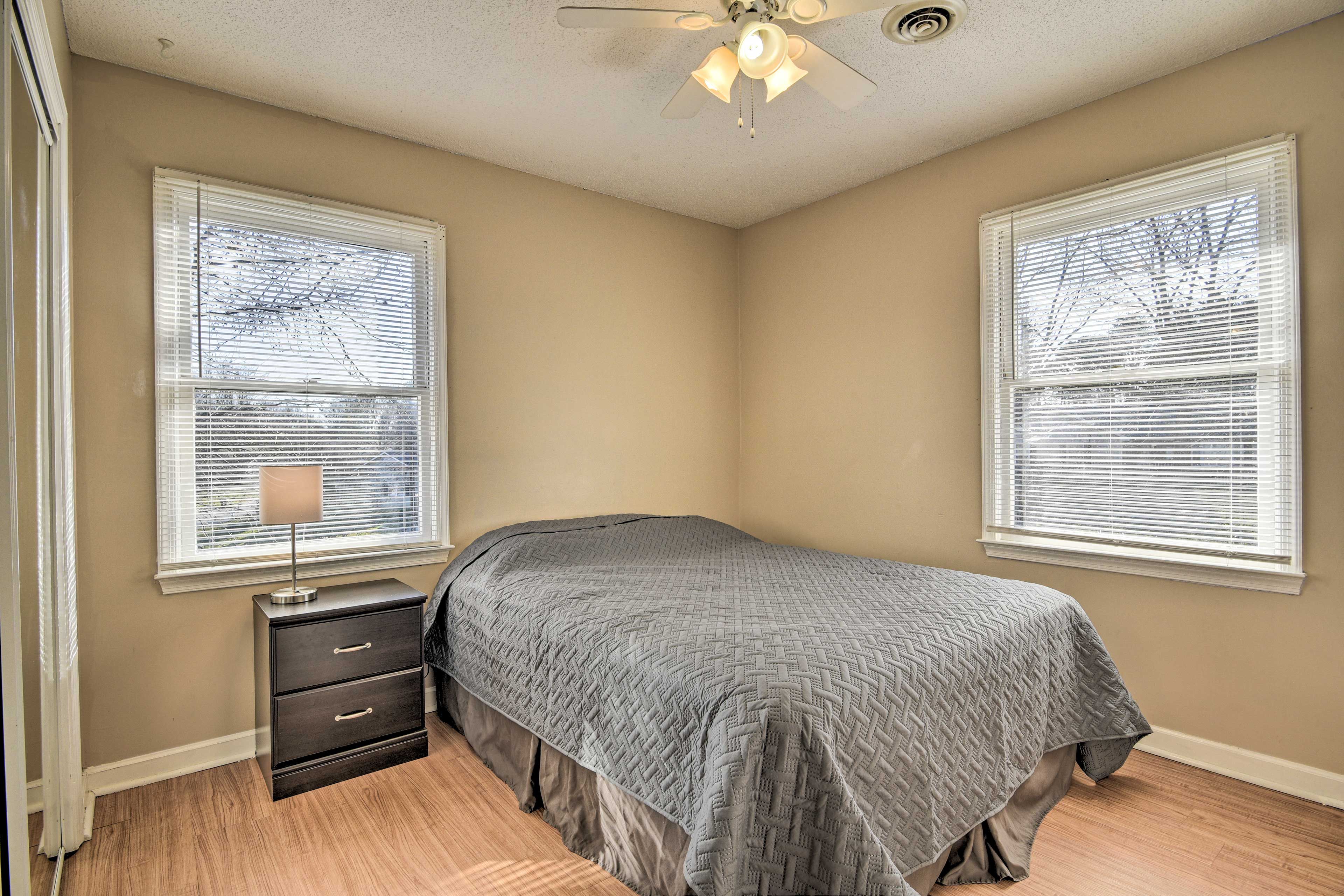Bedroom 2 | Queen Bed | 2nd Story