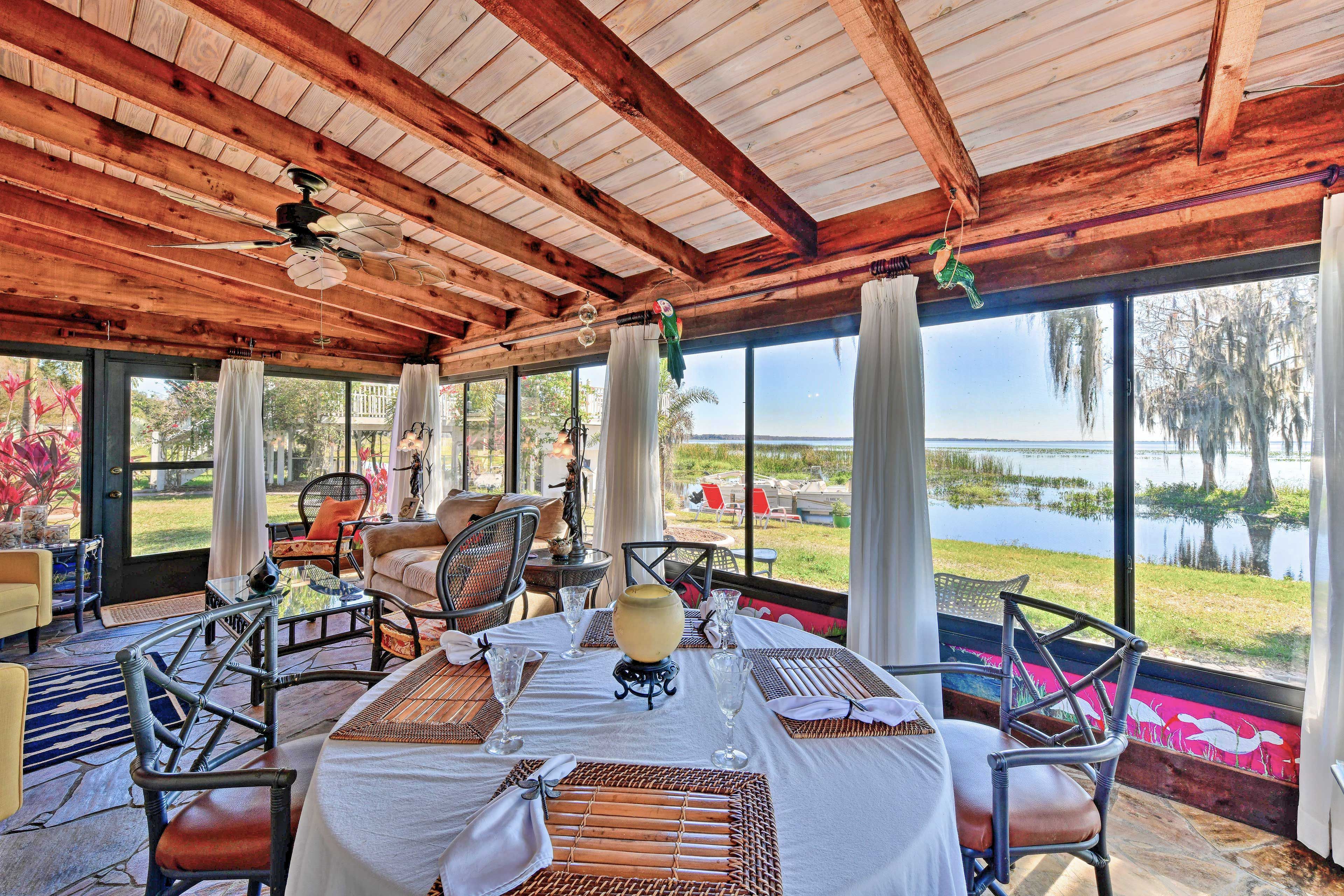 Sunroom | Wall of Windows | Dining Table