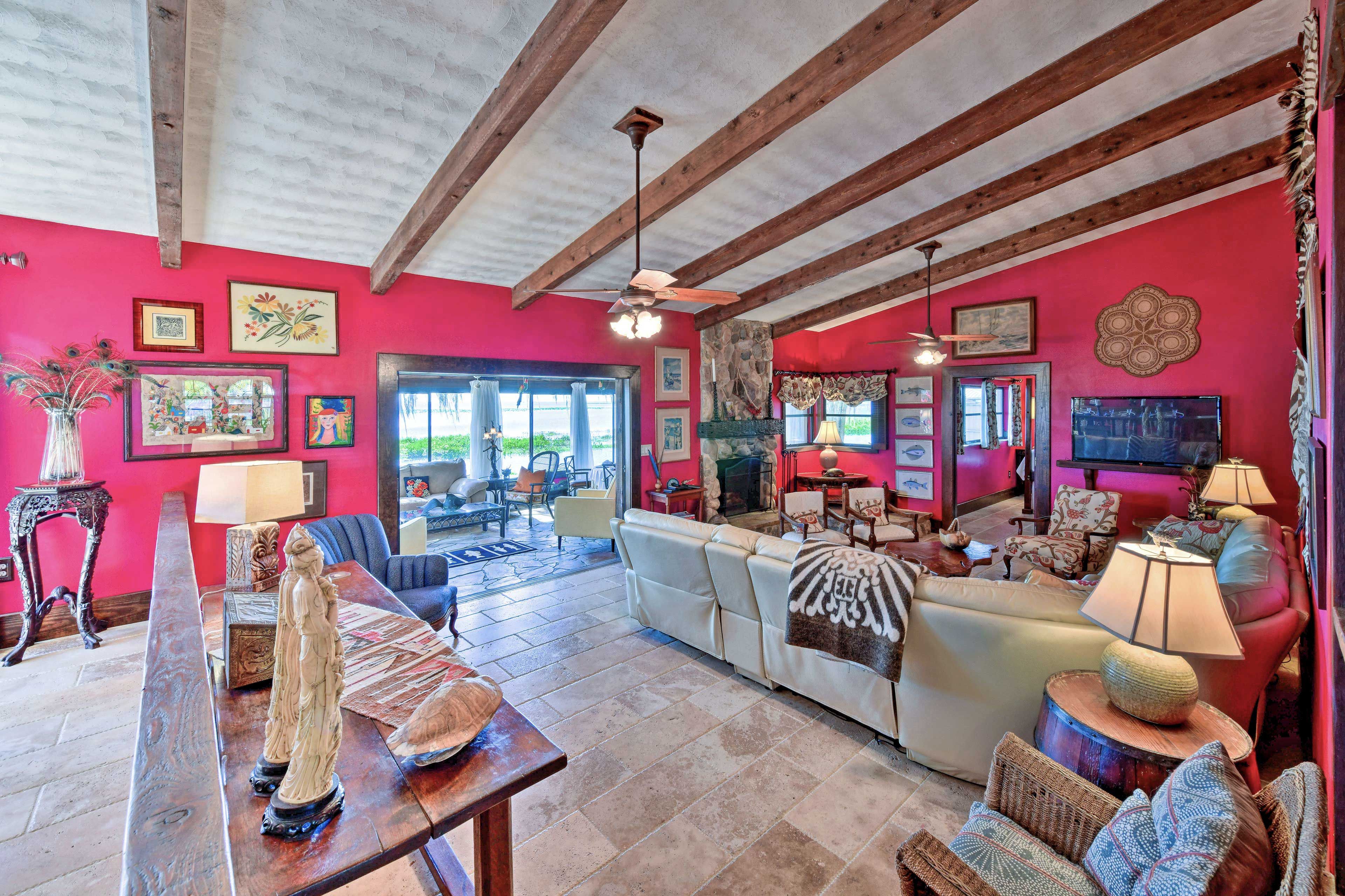 Living Room | Eclectic Decor