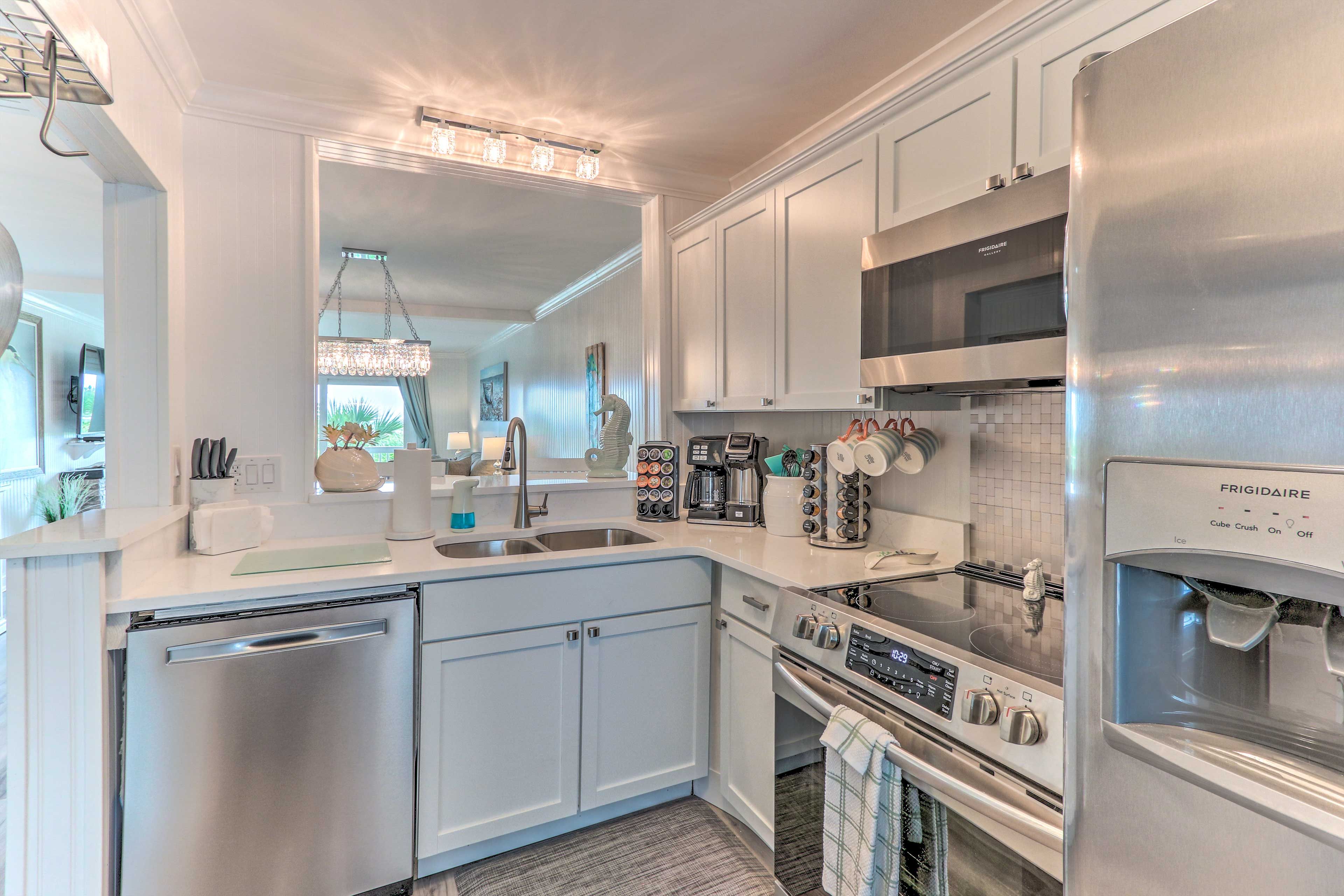 Kitchen | Cooking Basics | Complimentary Spices | Coffee Maker