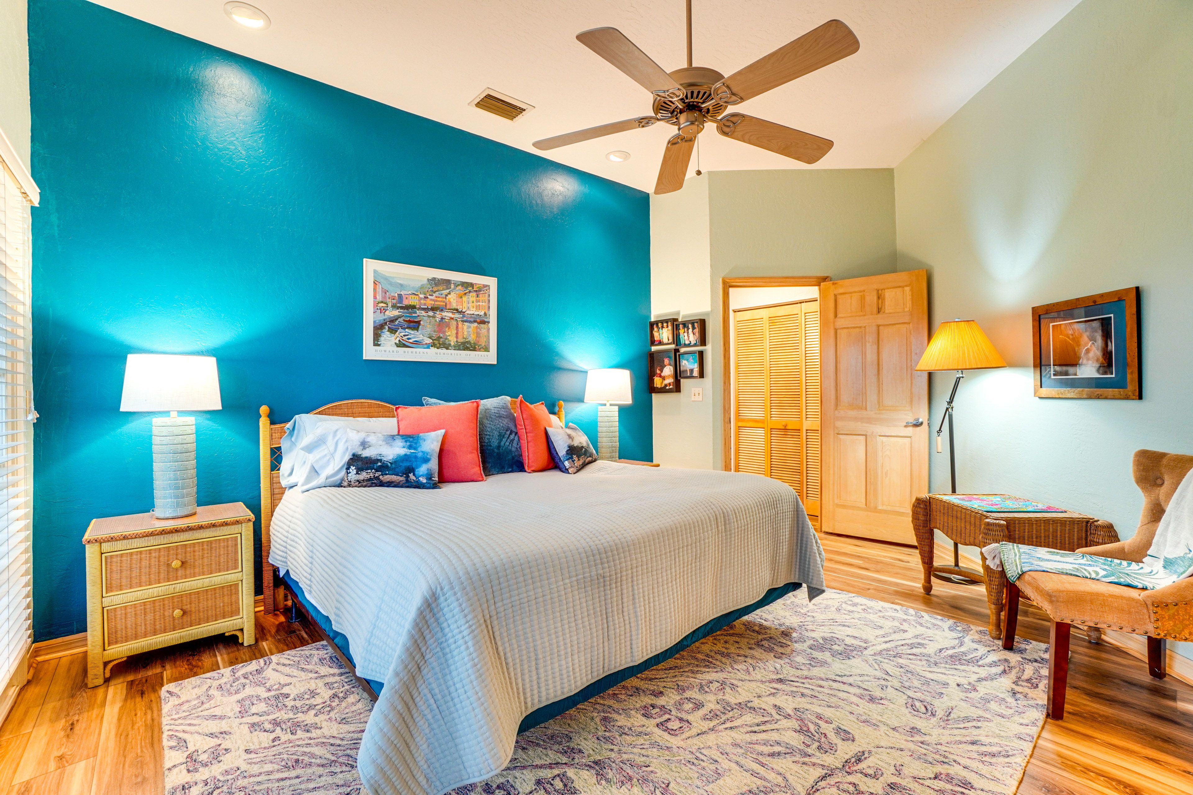 Bedroom 1 | California King Bed | En-Suite Bathroom | Lanai Access