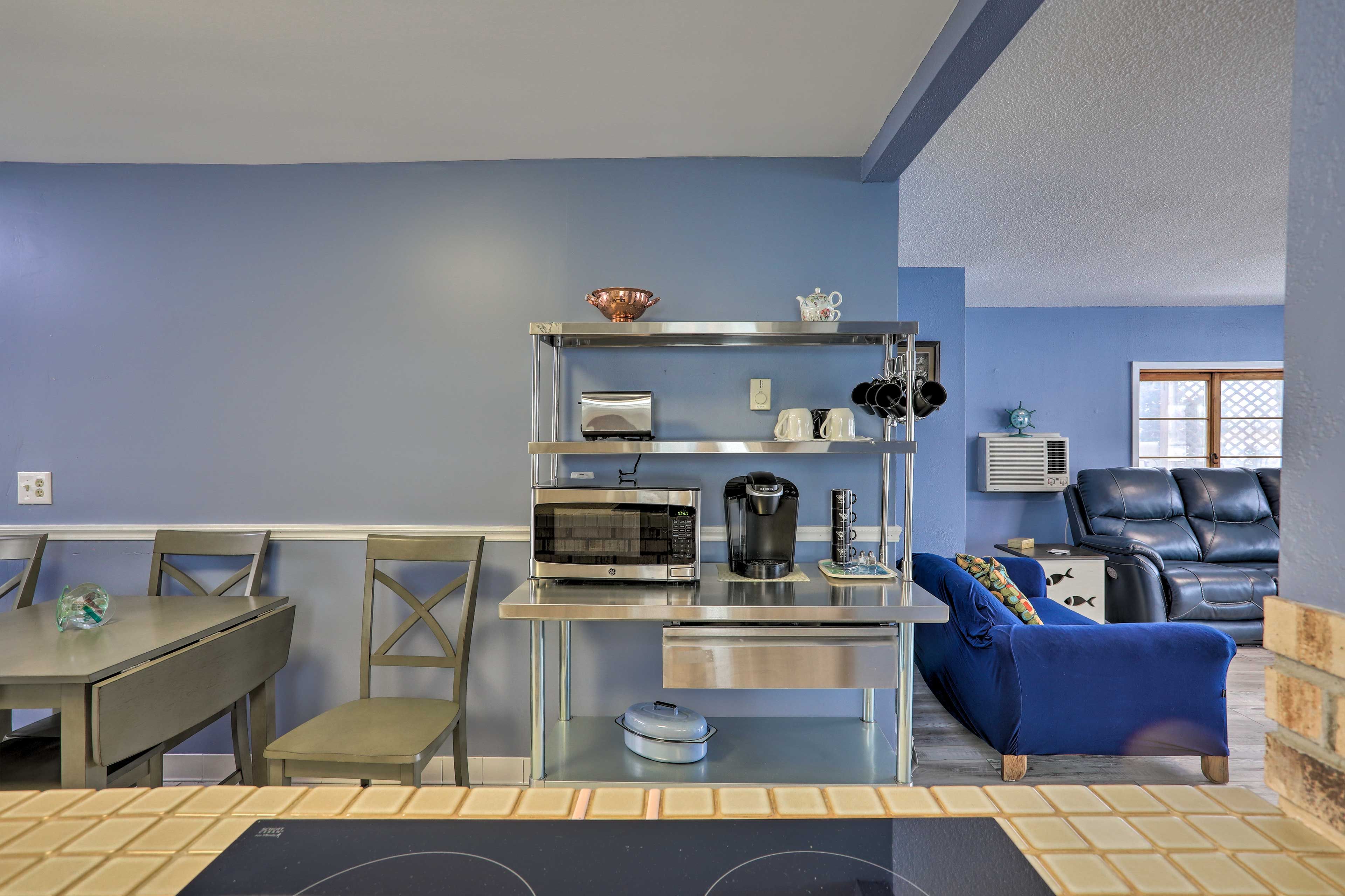 Kitchen | Coffee Bar