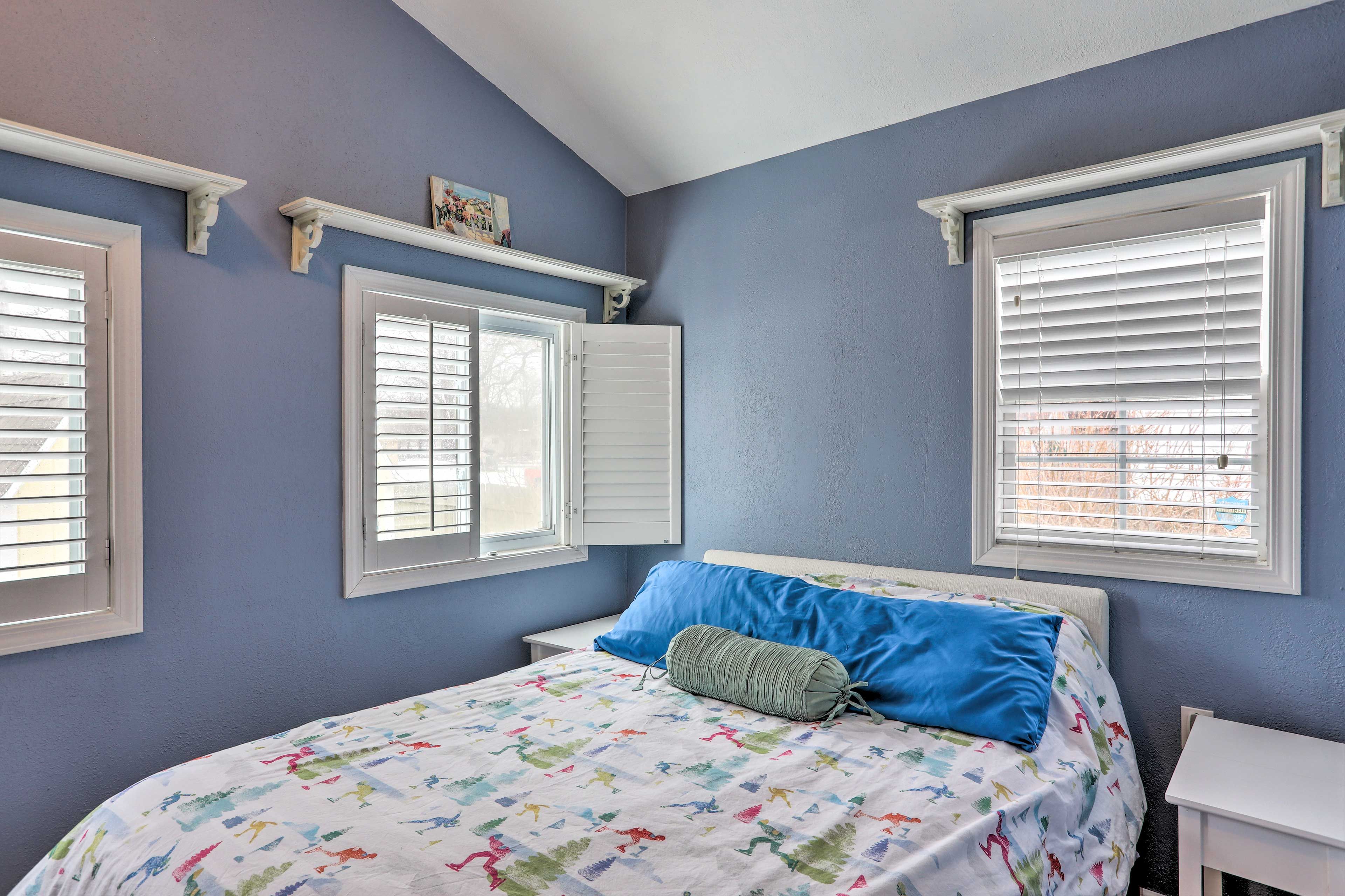 Bedroom 1 | Full Bed