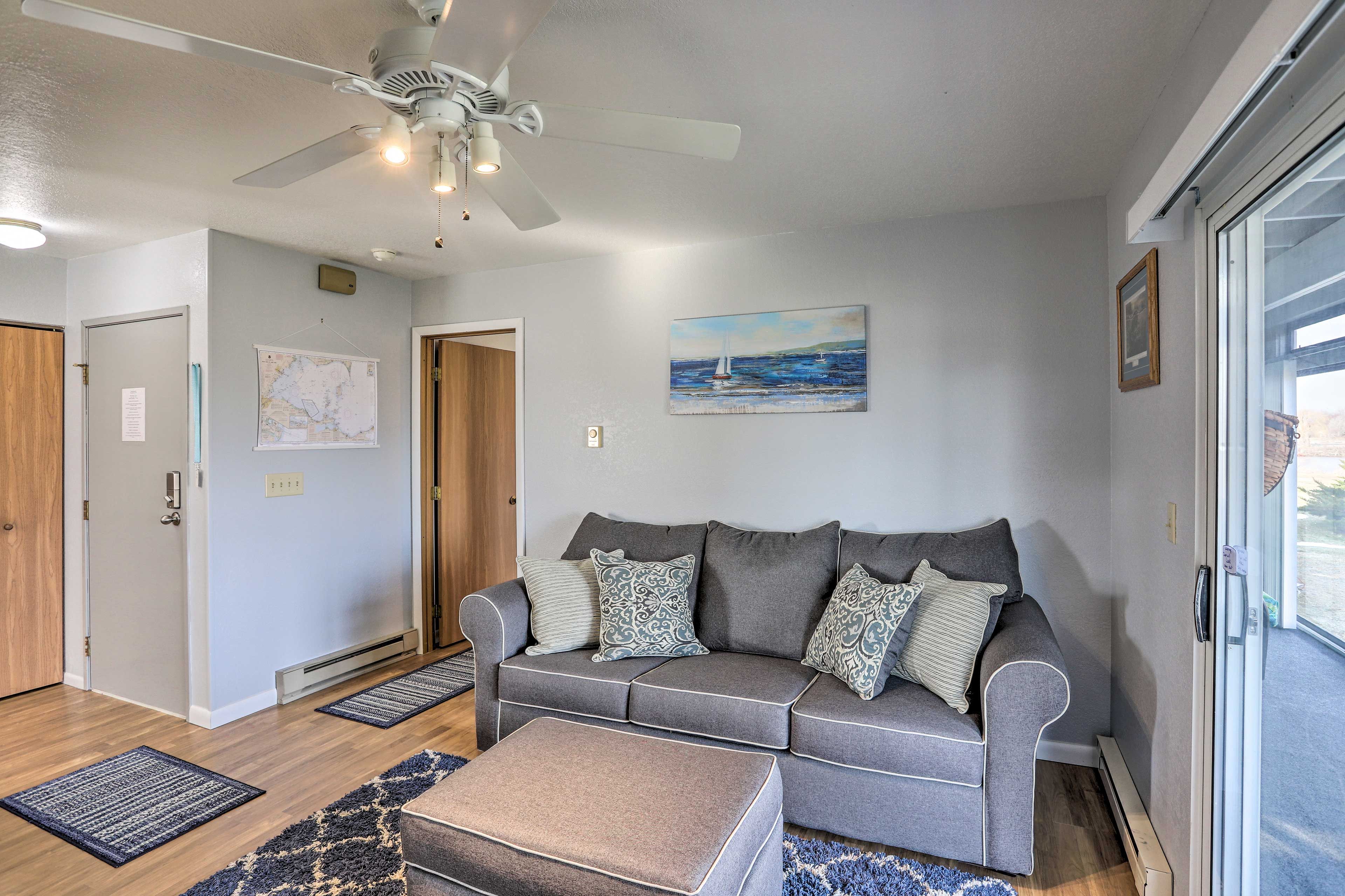 Living Room | Free WiFi (1000 Mbps)