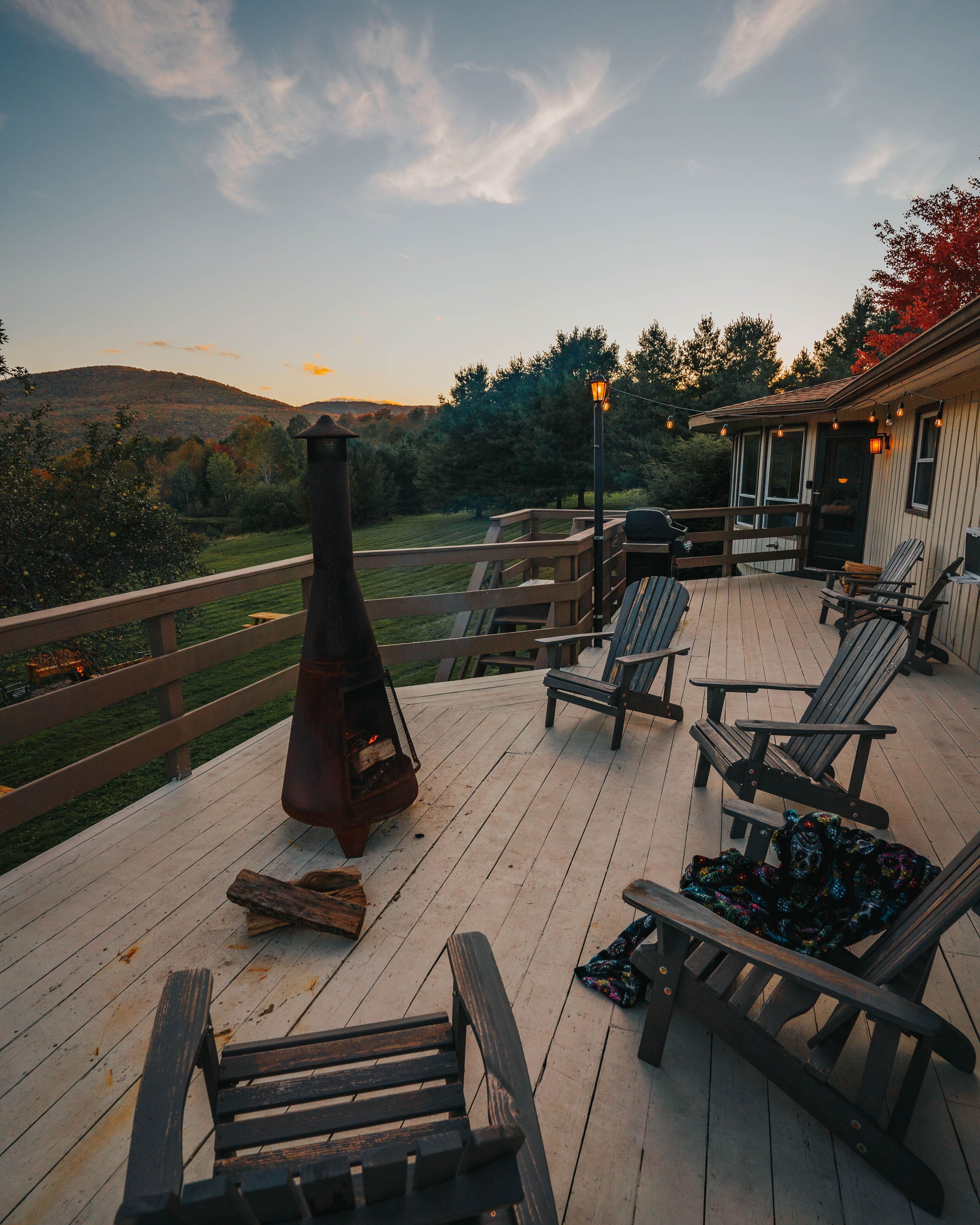 Private Deck