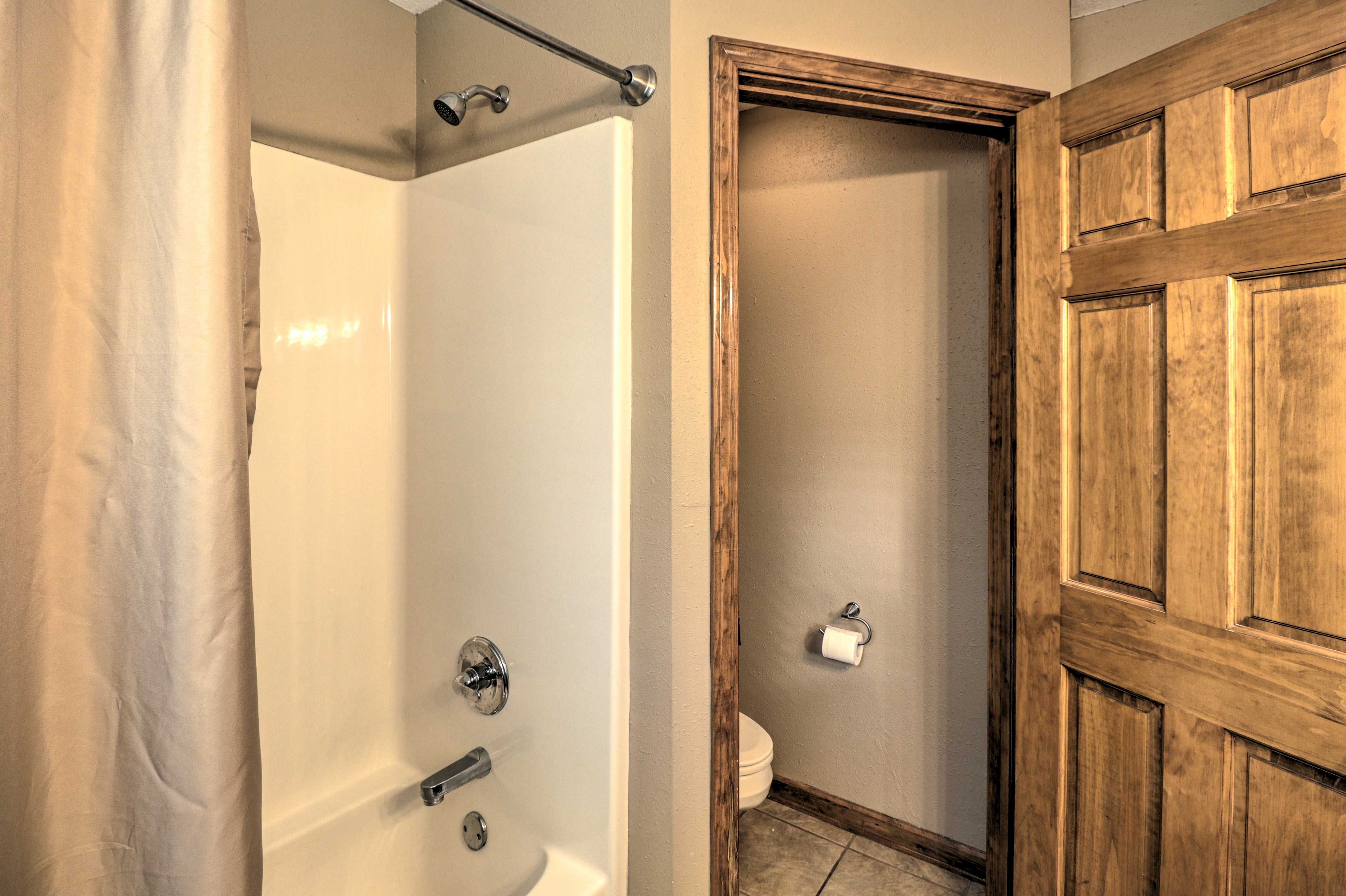 Full Bathroom