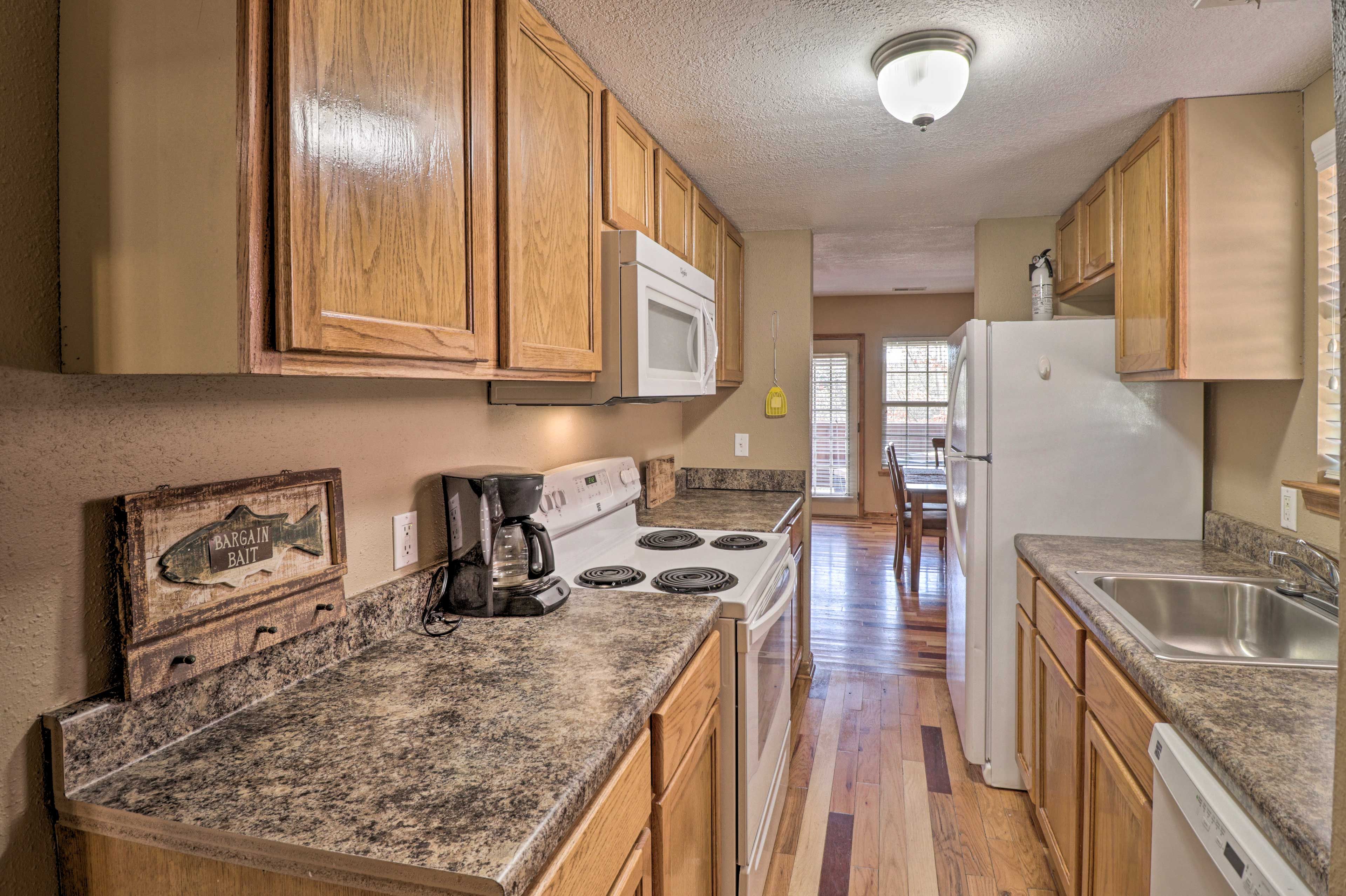 Kitchen | Main Floor | Fully Equipped