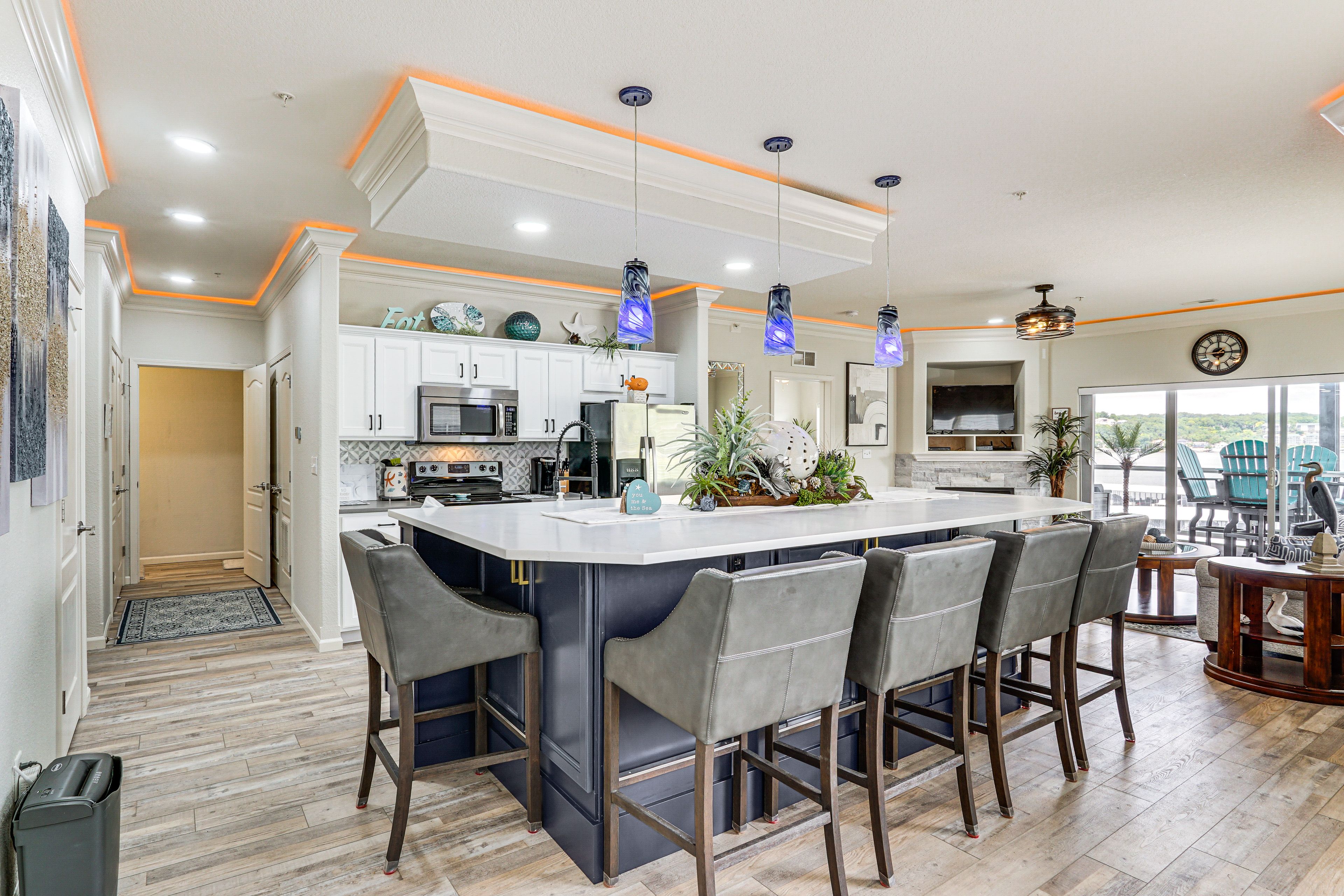 Kitchen | Crockpot | Coffee Maker