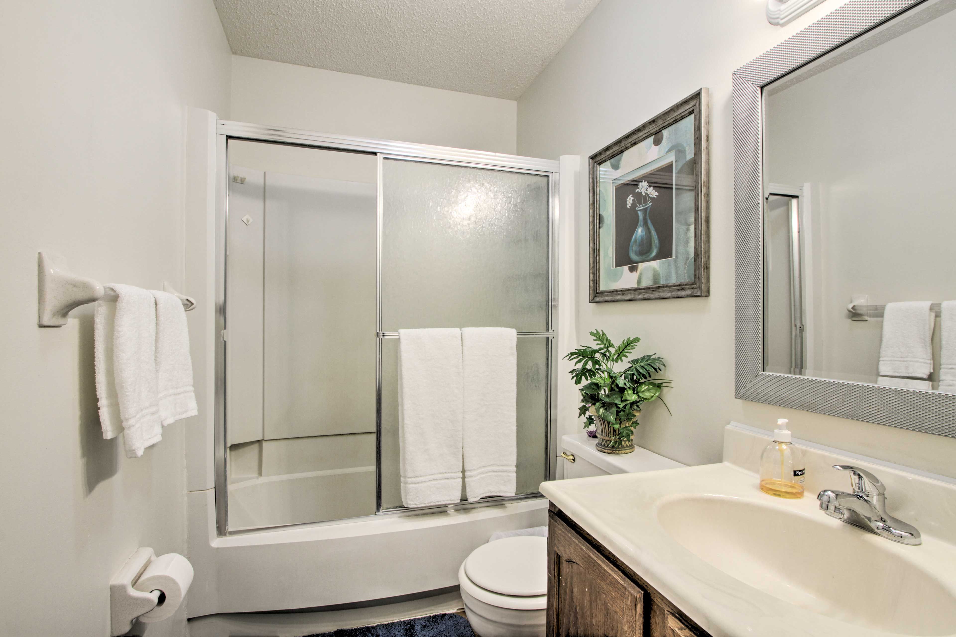Full Bathroom