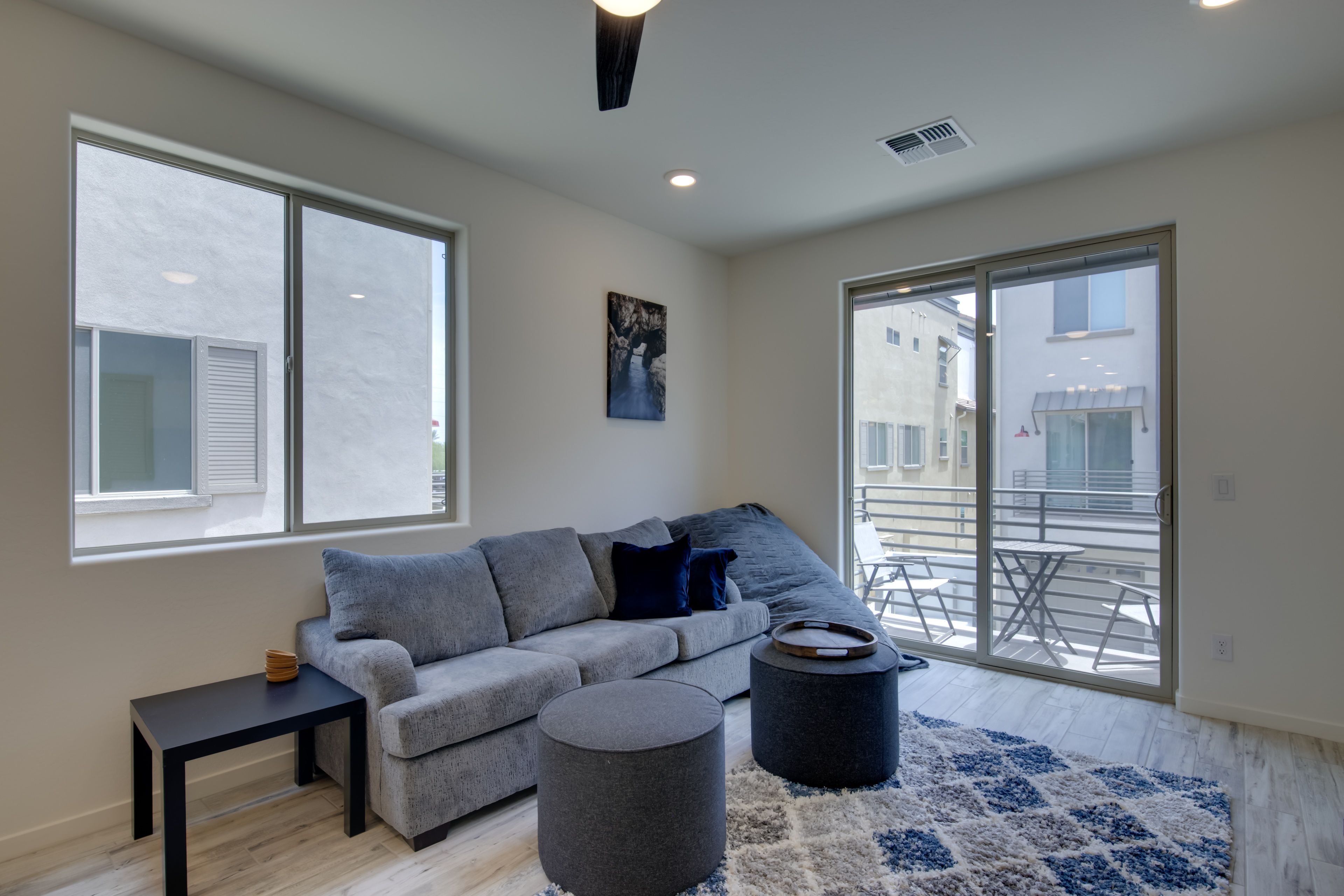 Living Room | Smart TV | Free WiFi | Private Balcony