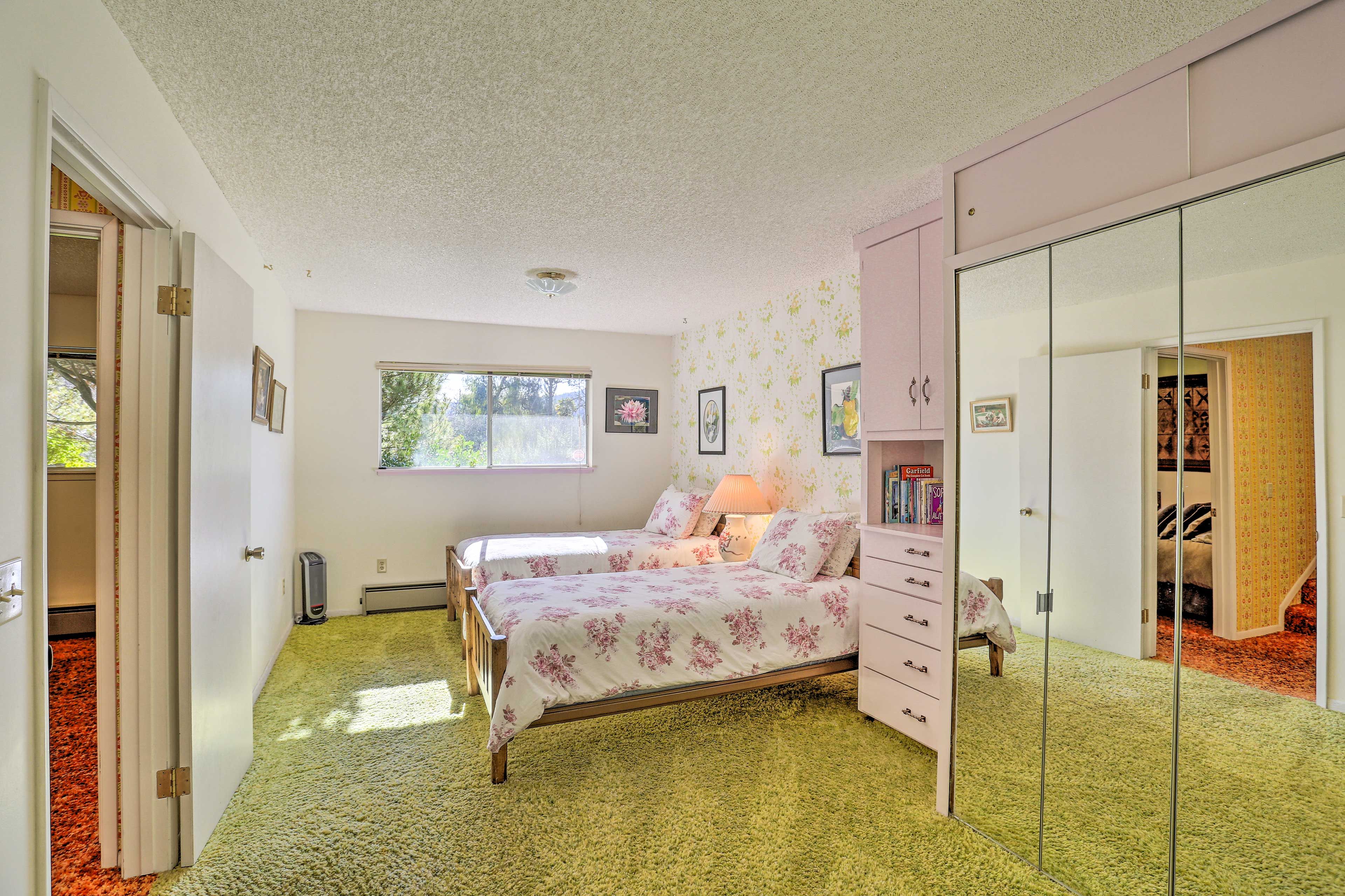Bedroom 3 | 2 Twin Beds