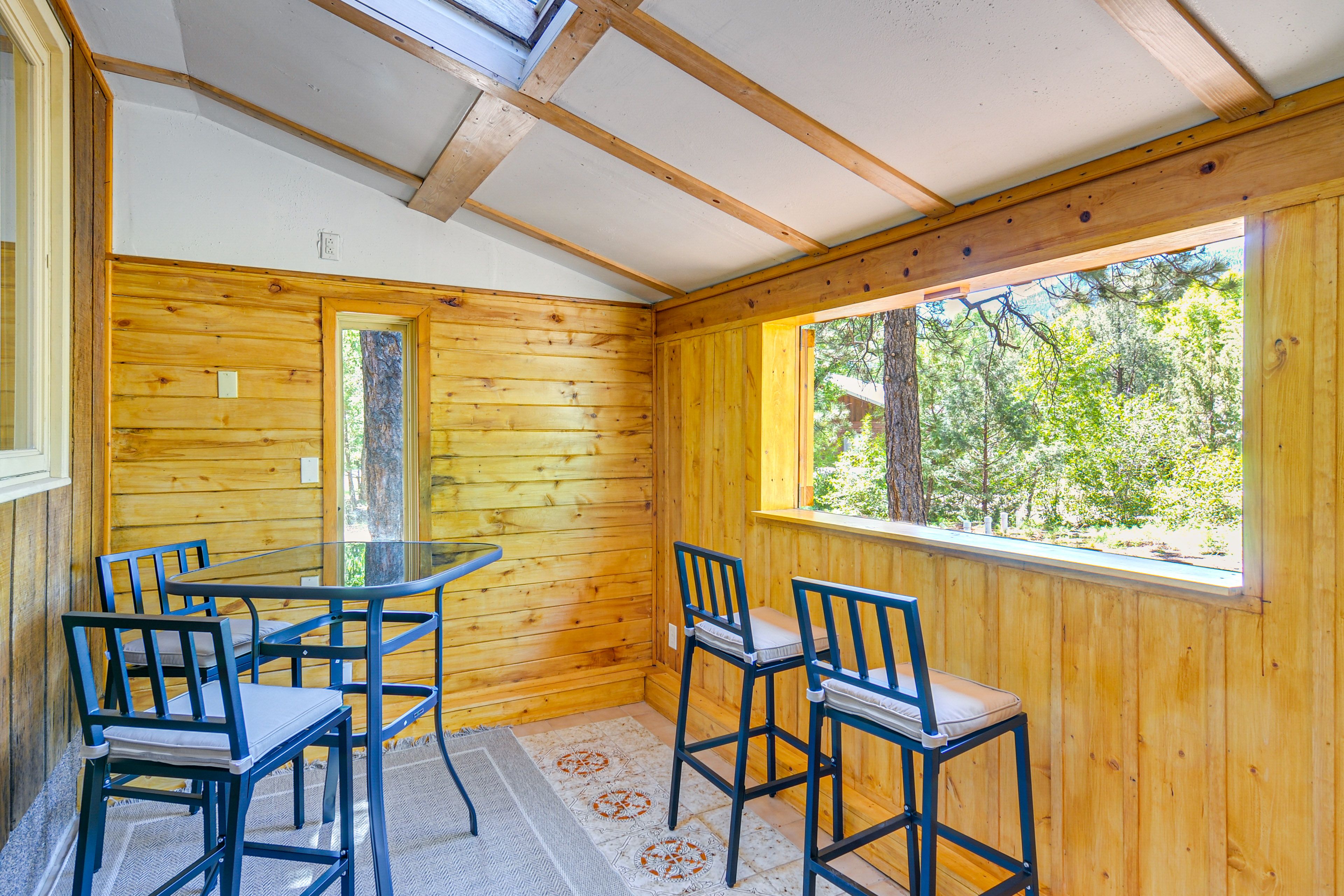 Enclosed Porch | Dining Area