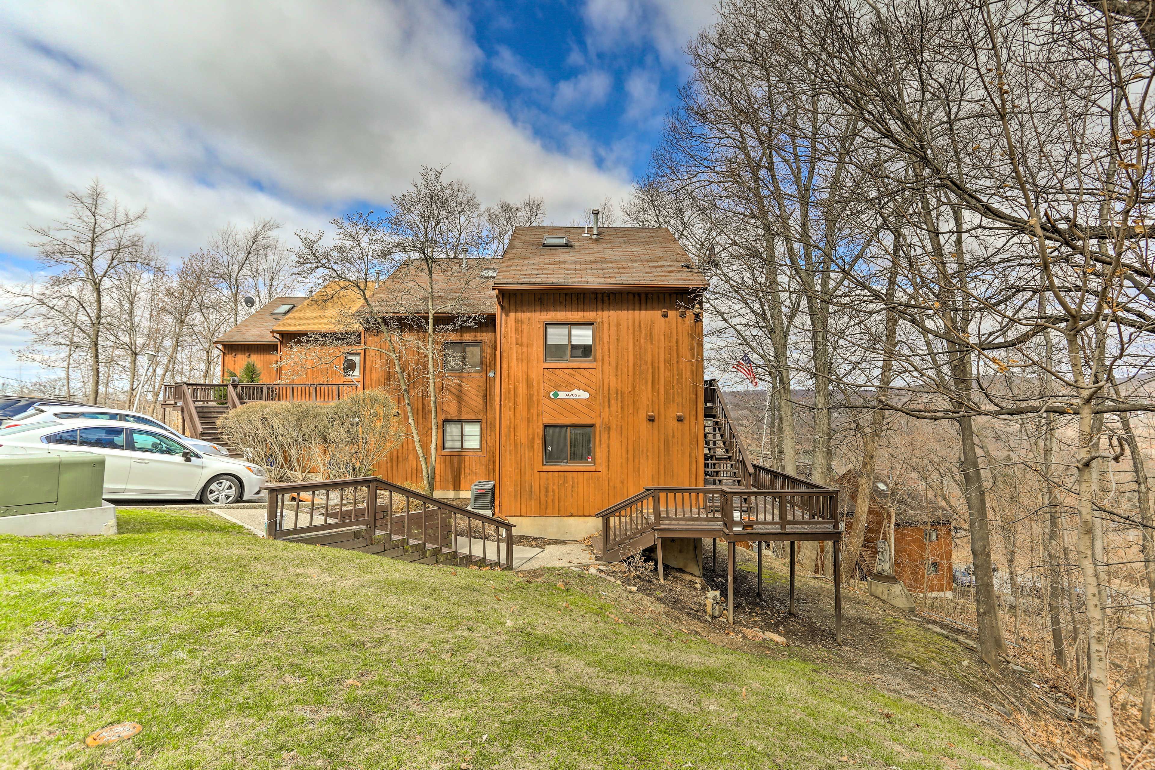 Condo Exterior | Community Lot Parking (2 Vehicles)
