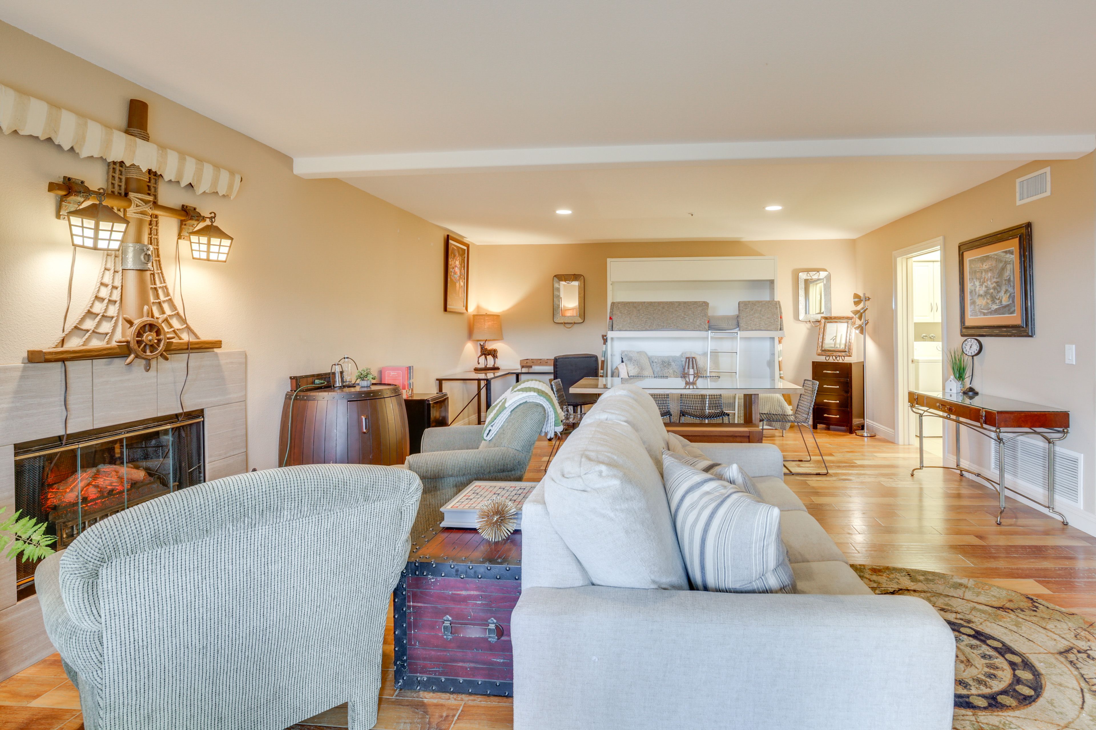 Game Room | Lower Level | Twin Bunk Bed | Smart TV | Board Games | Office Desk