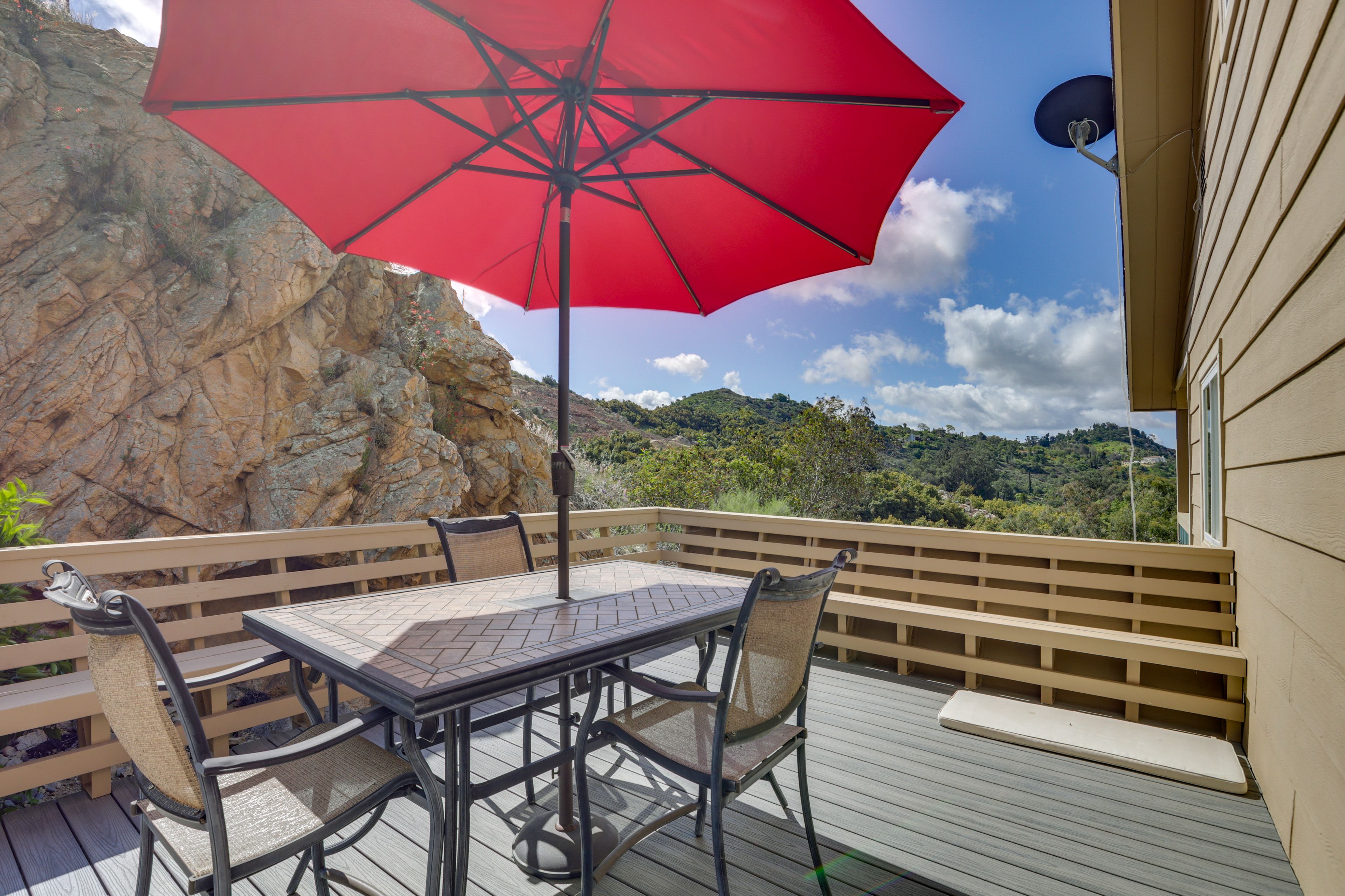 Deck | Dining Set