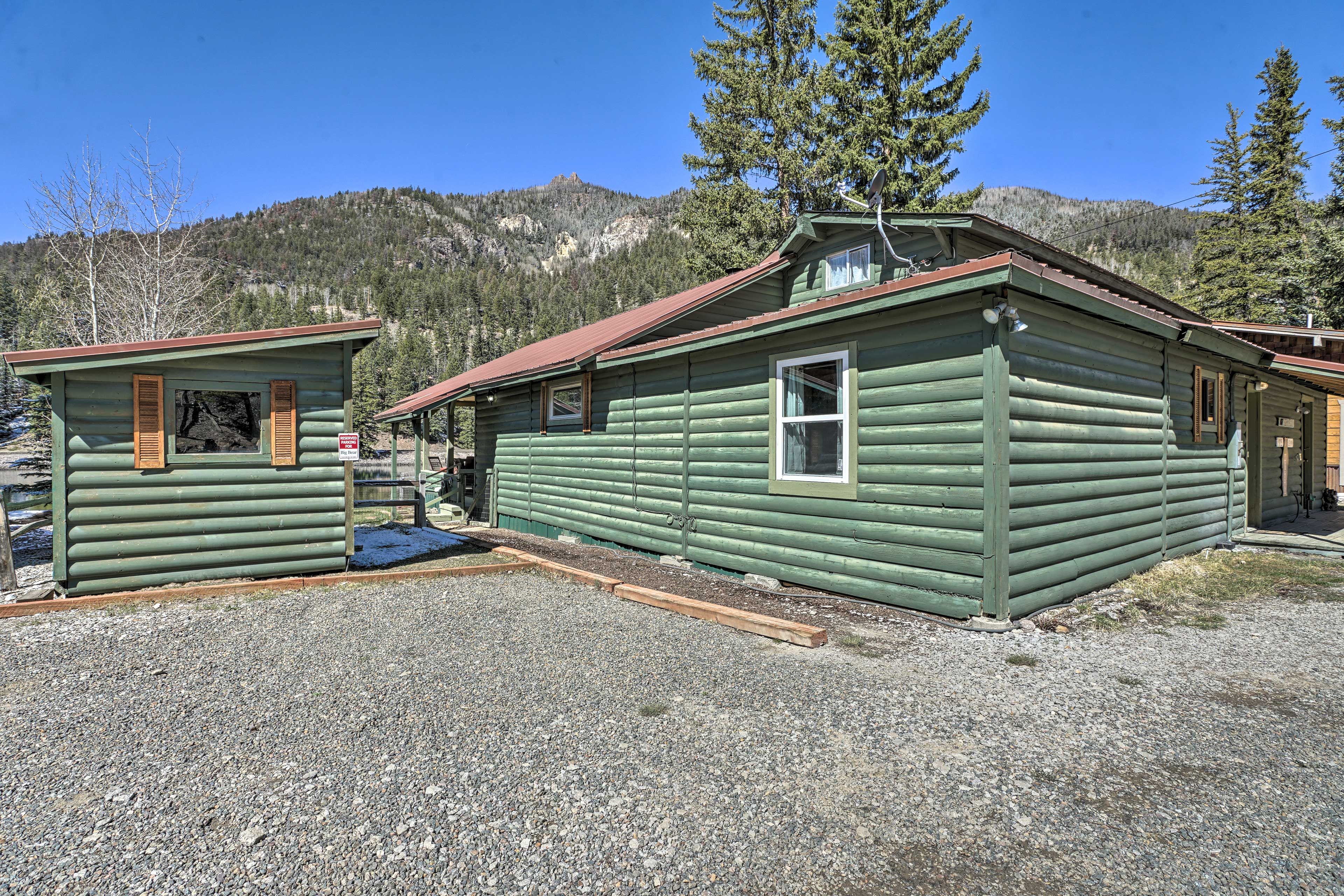 Cabin Exterior | Reserved Parking (1 Vehicle)