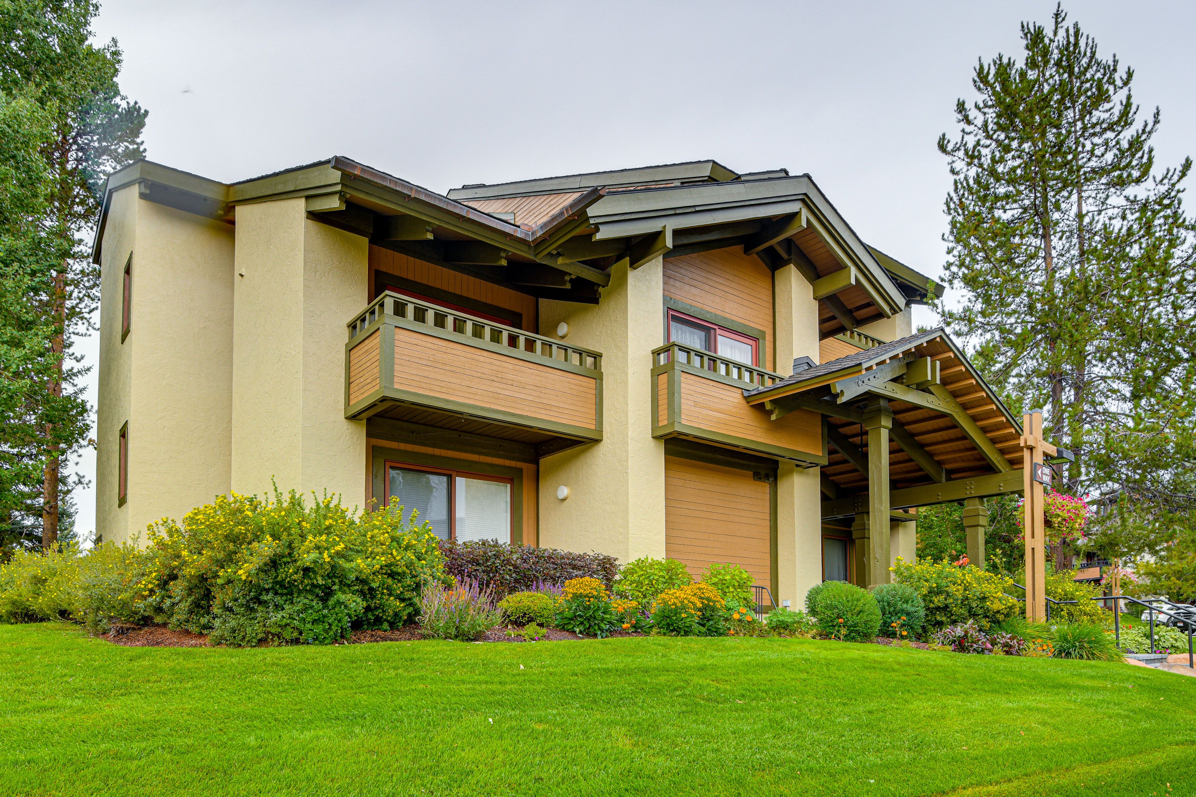Sun Valley Resort | Building Exterior