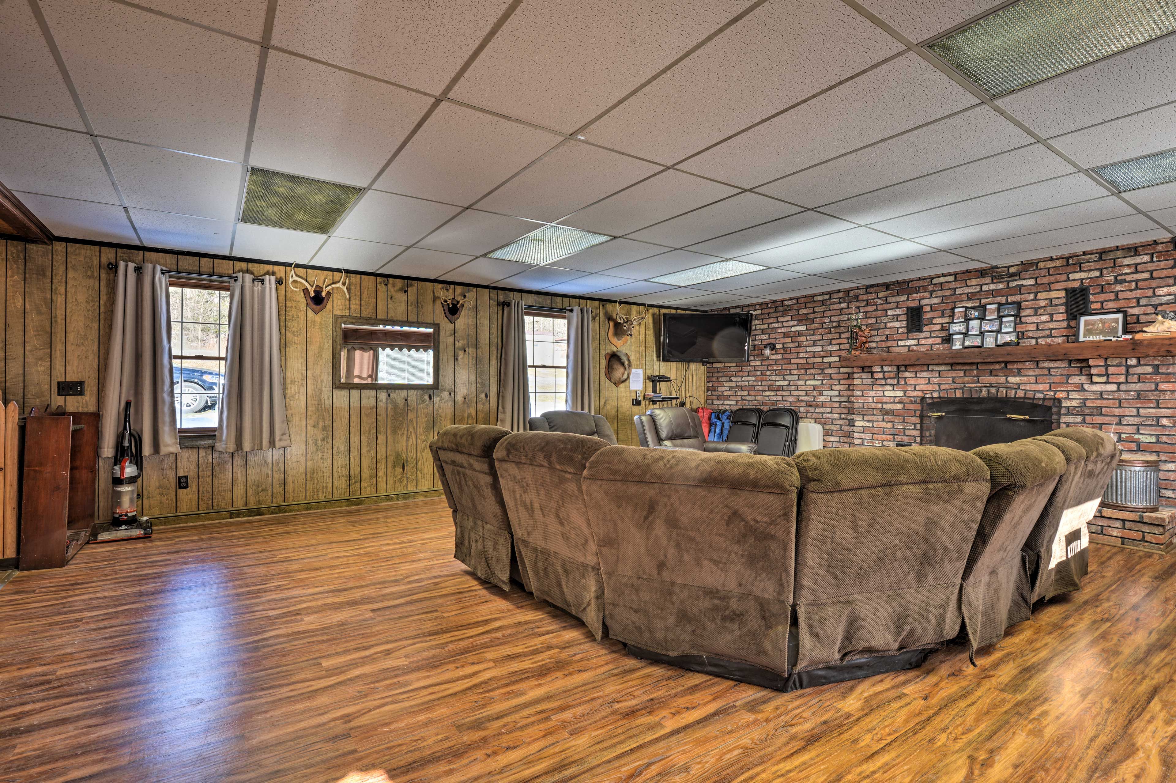 Living Room | Cable/Satellite TV