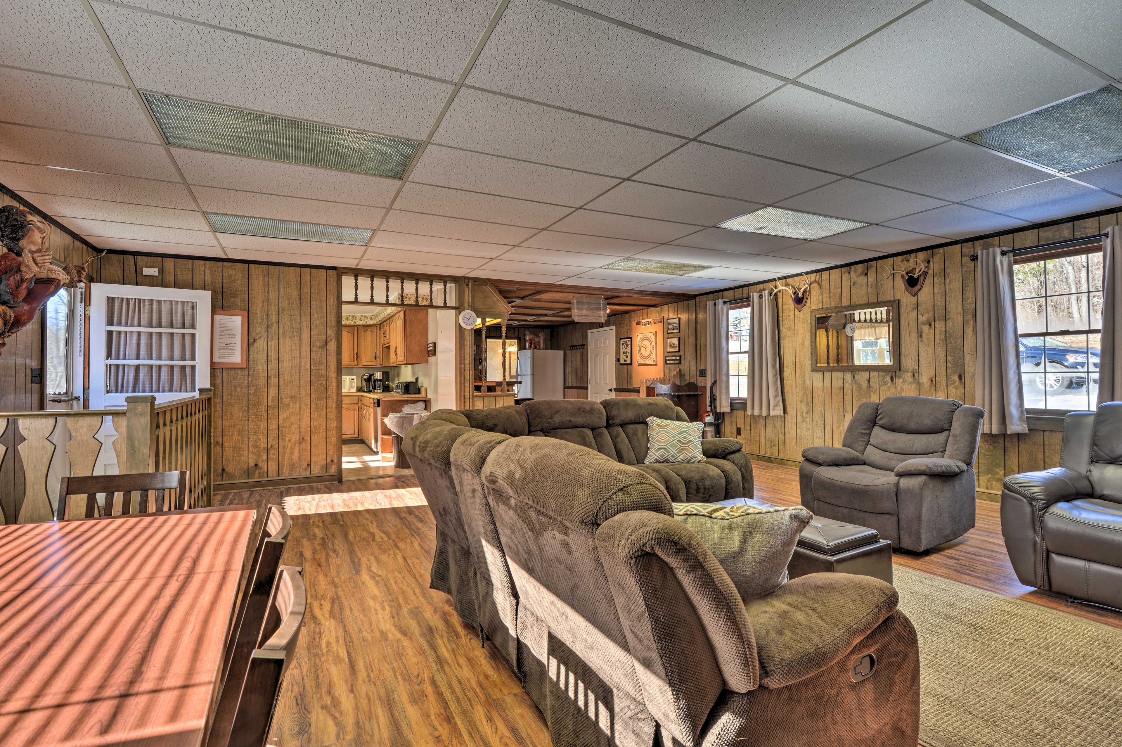 Living Room | Central Heating & Air Conditioning