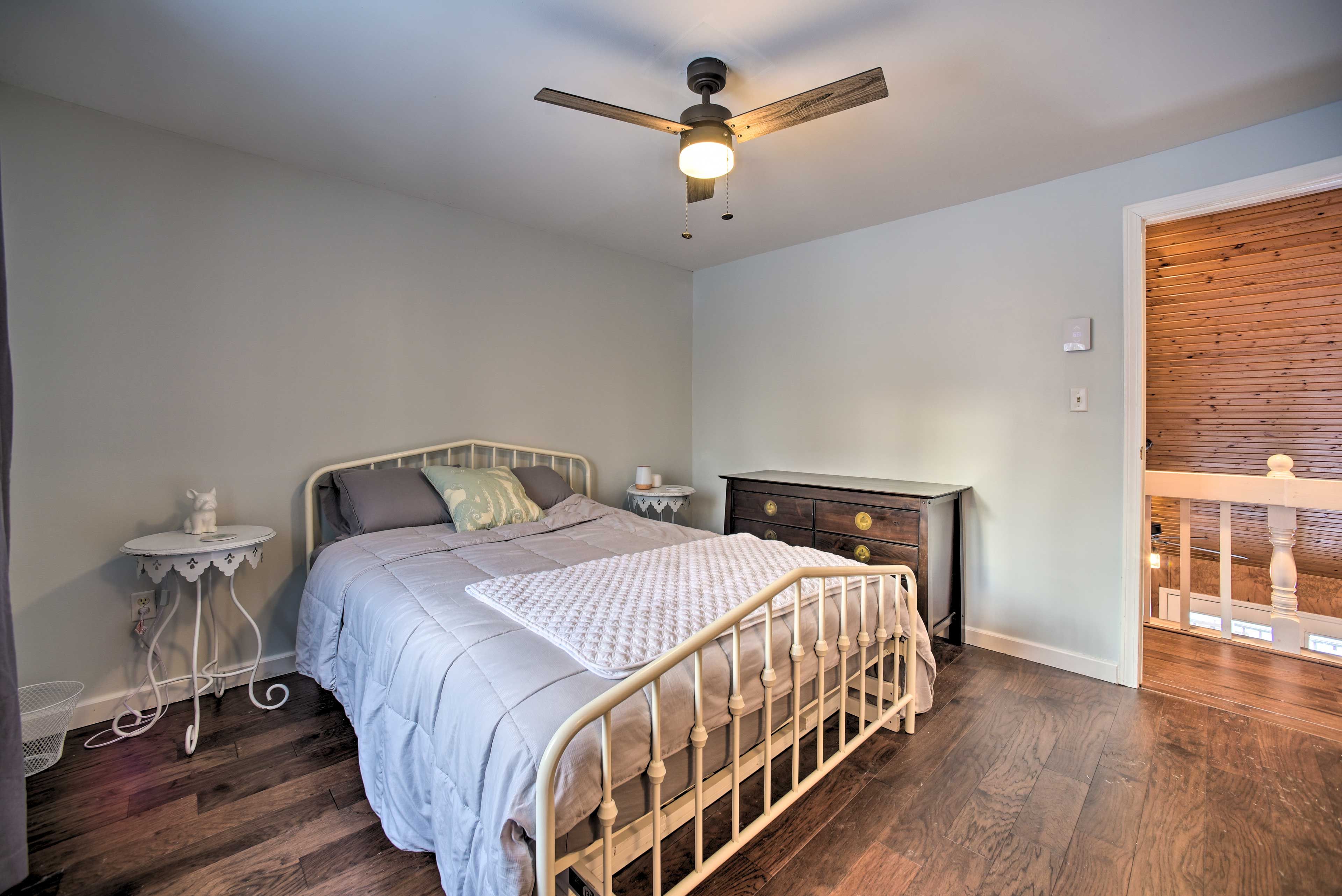 Bedroom 3 | Queen Bed | 2nd Floor