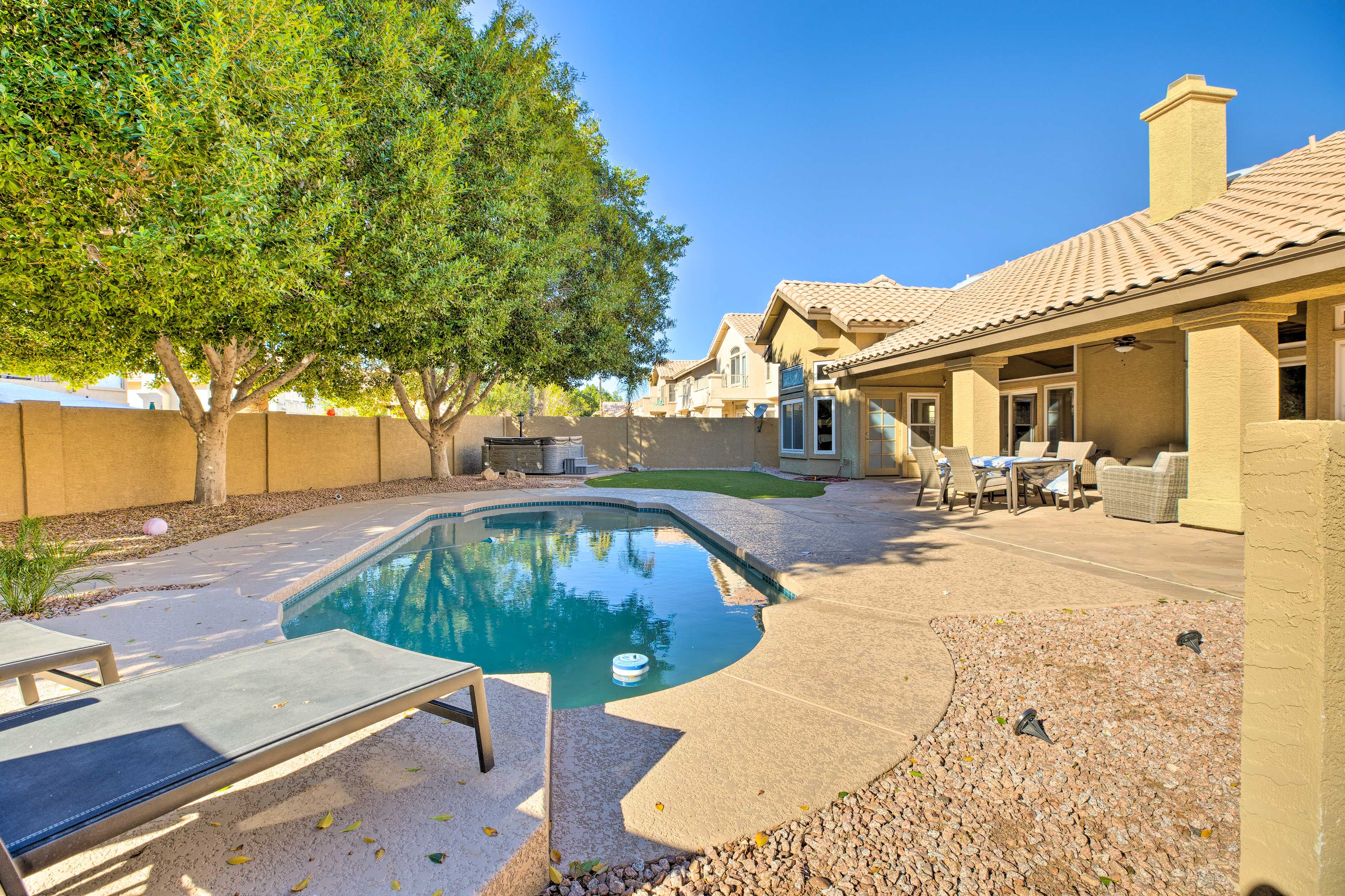 Outdoor Living Area | Private Pool