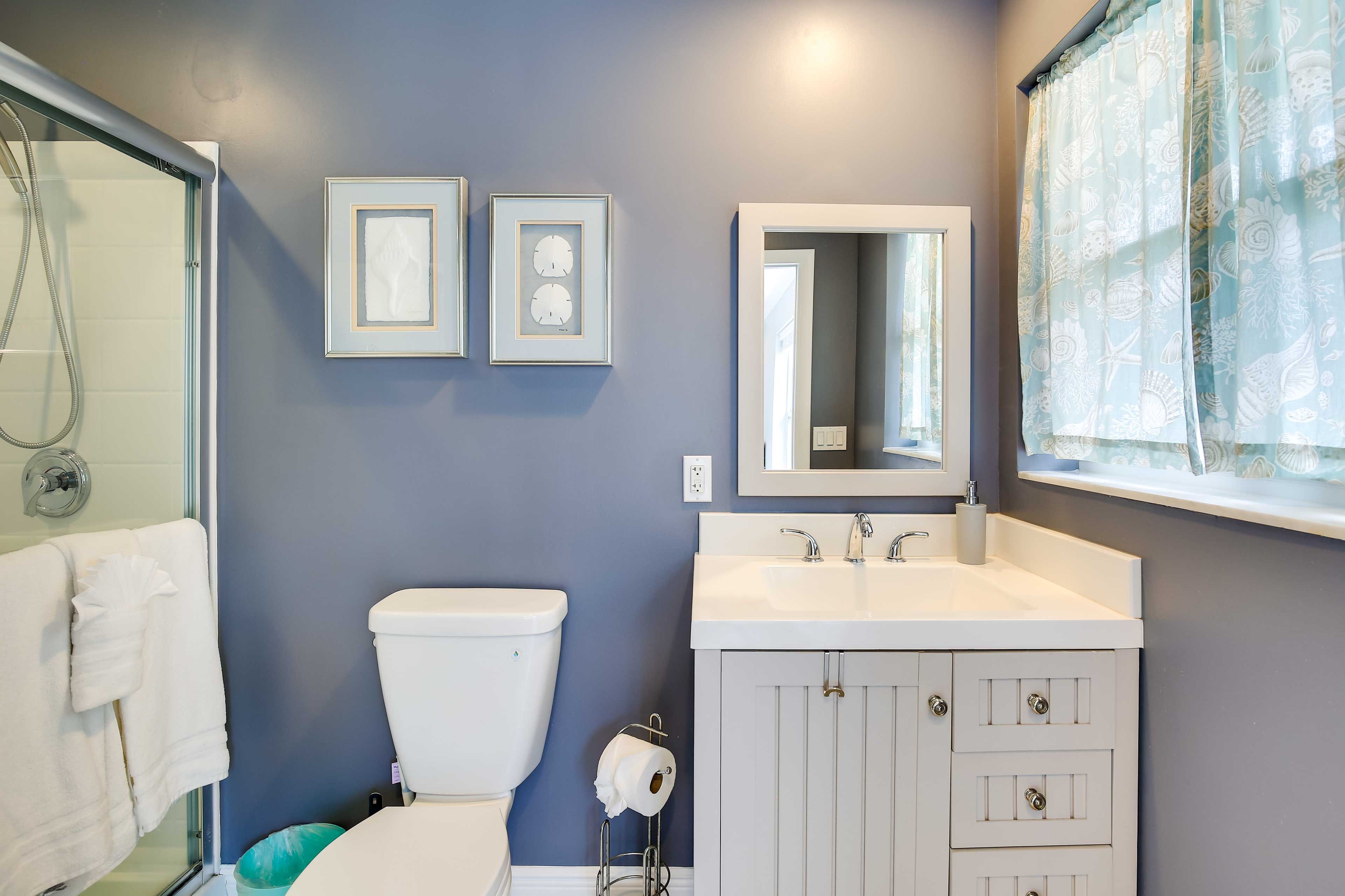 Full Bathroom