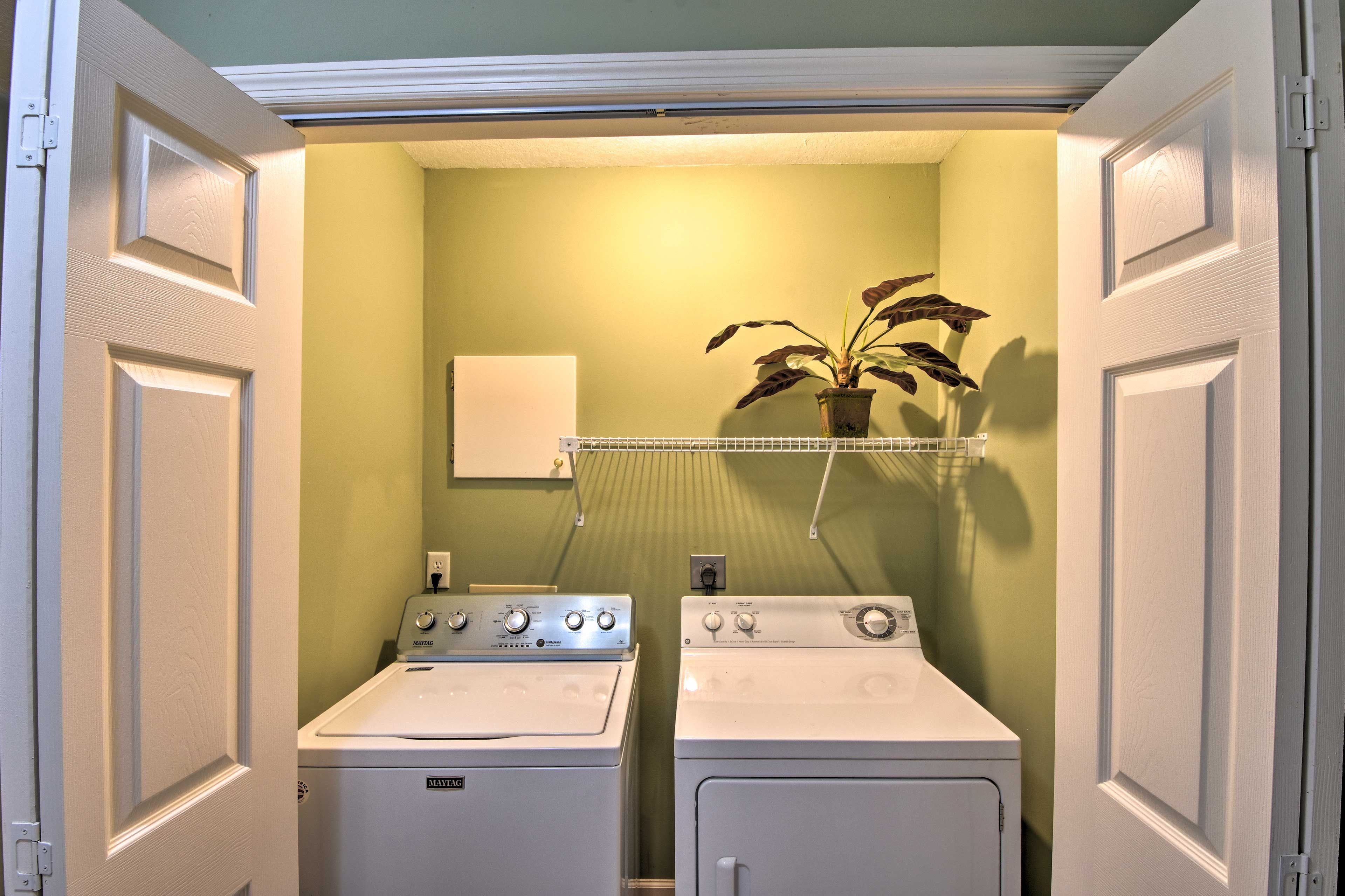 Bedroom 3 | Laundry Machines