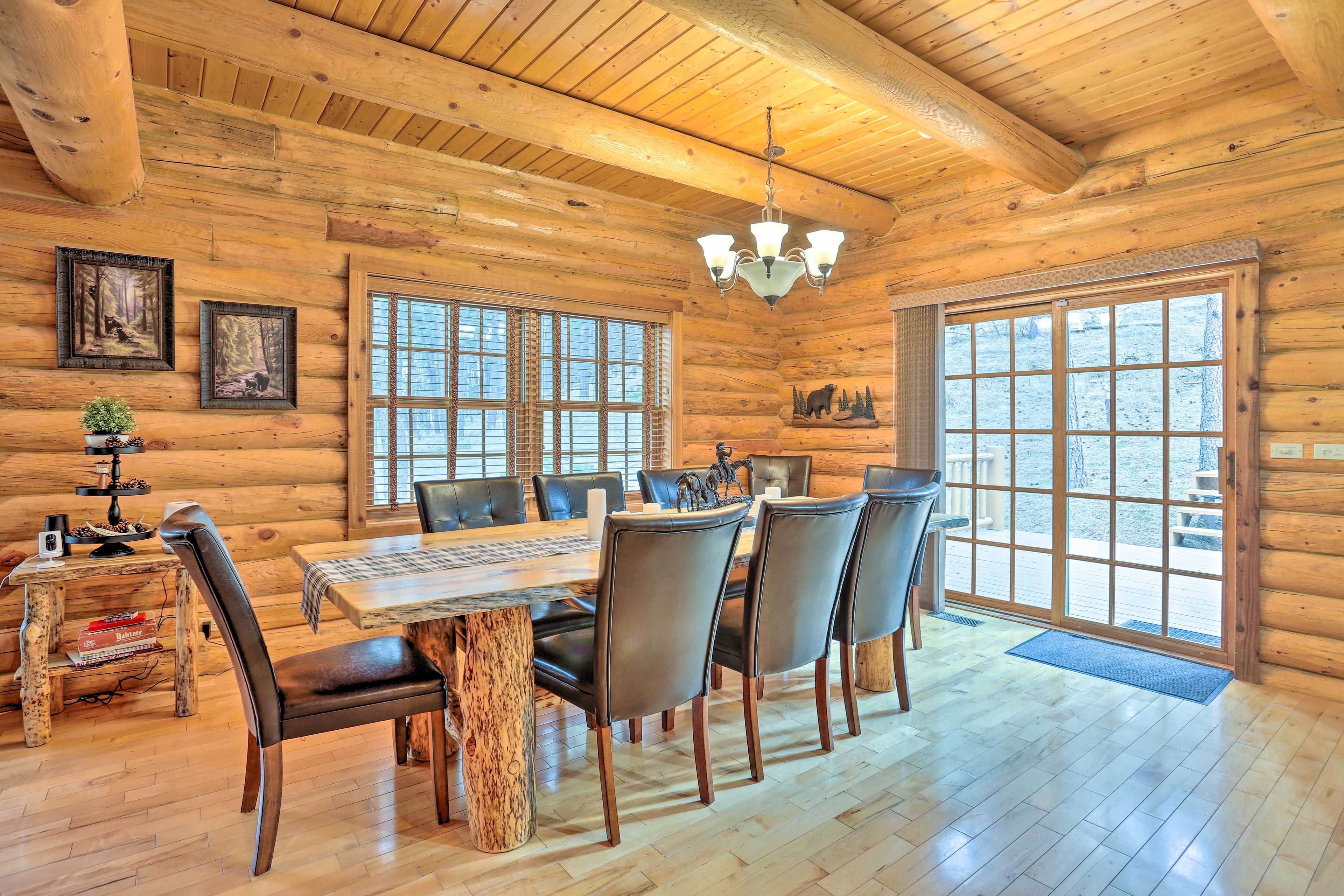 Dining Area | High Chair Provided