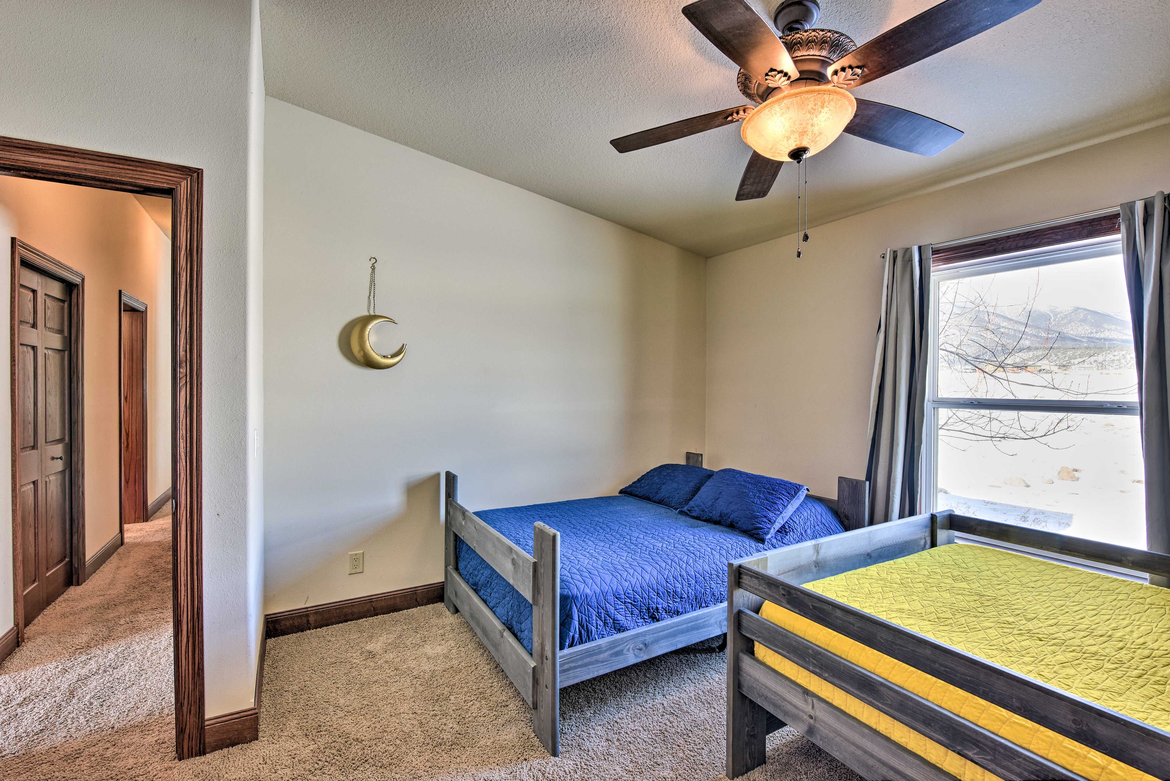 Bedroom 3 | 2 Full Beds
