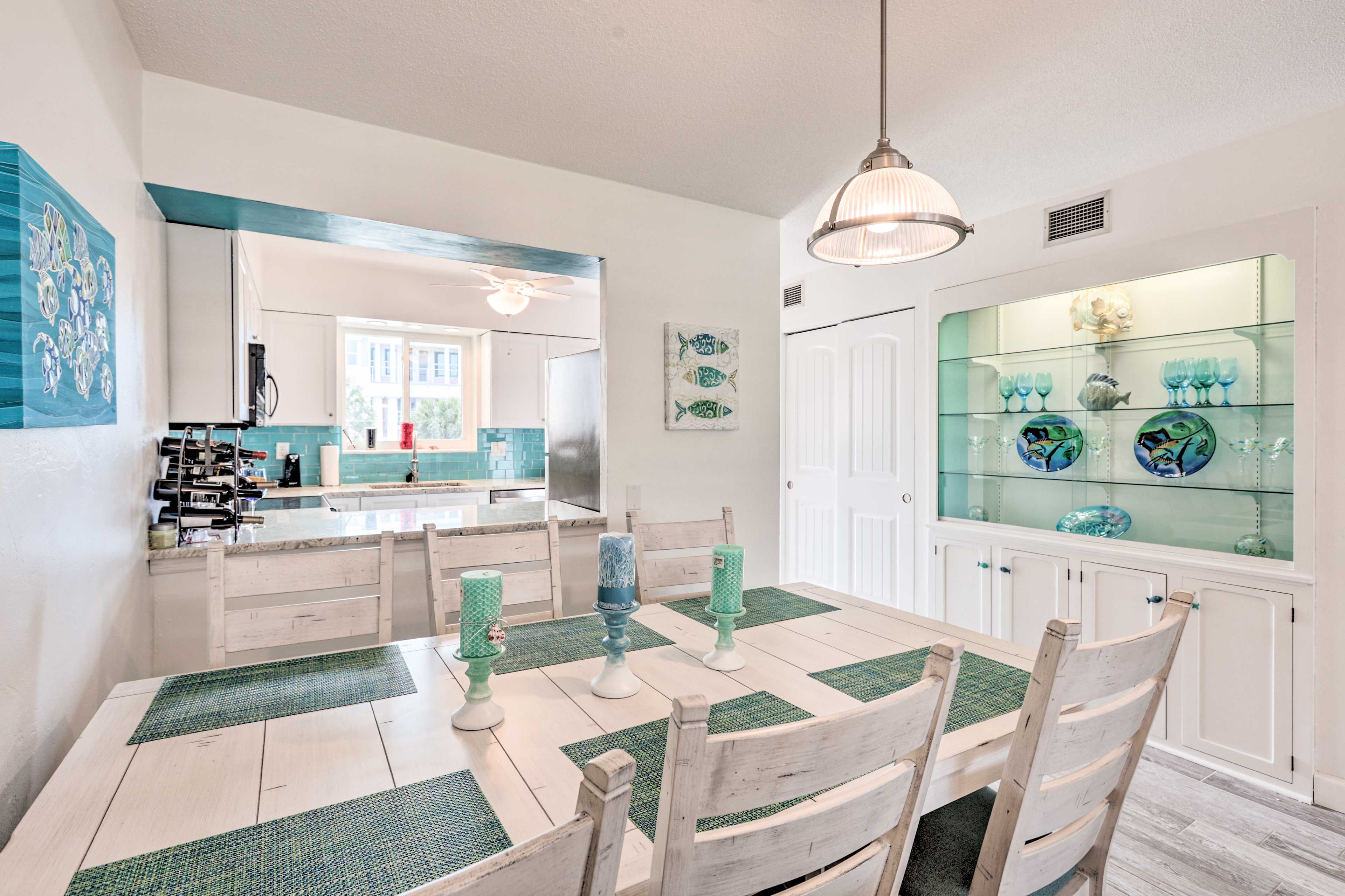 Dining Table | Fully Equipped Kitchen
