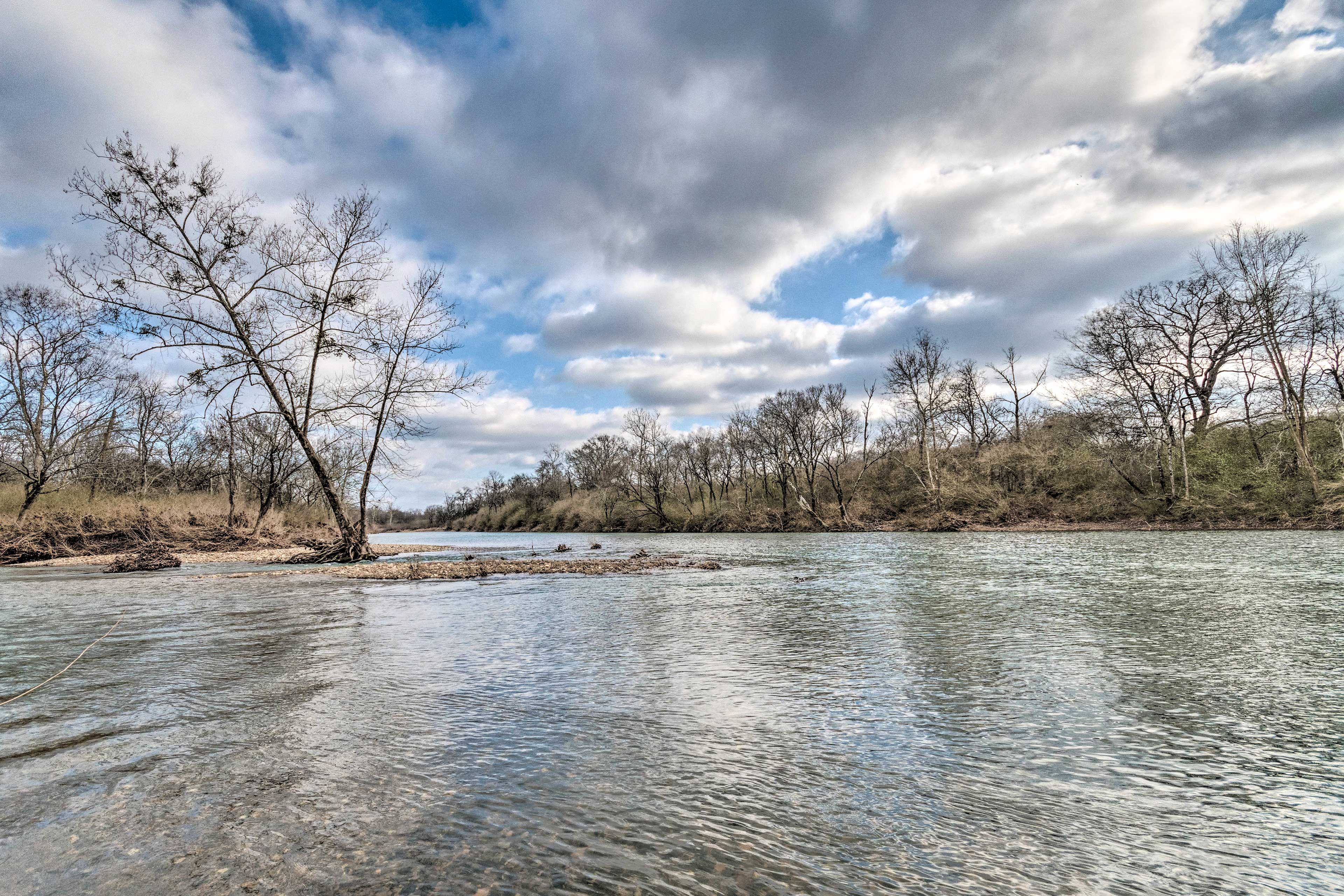 Private Exterior Space | Caddo River Access