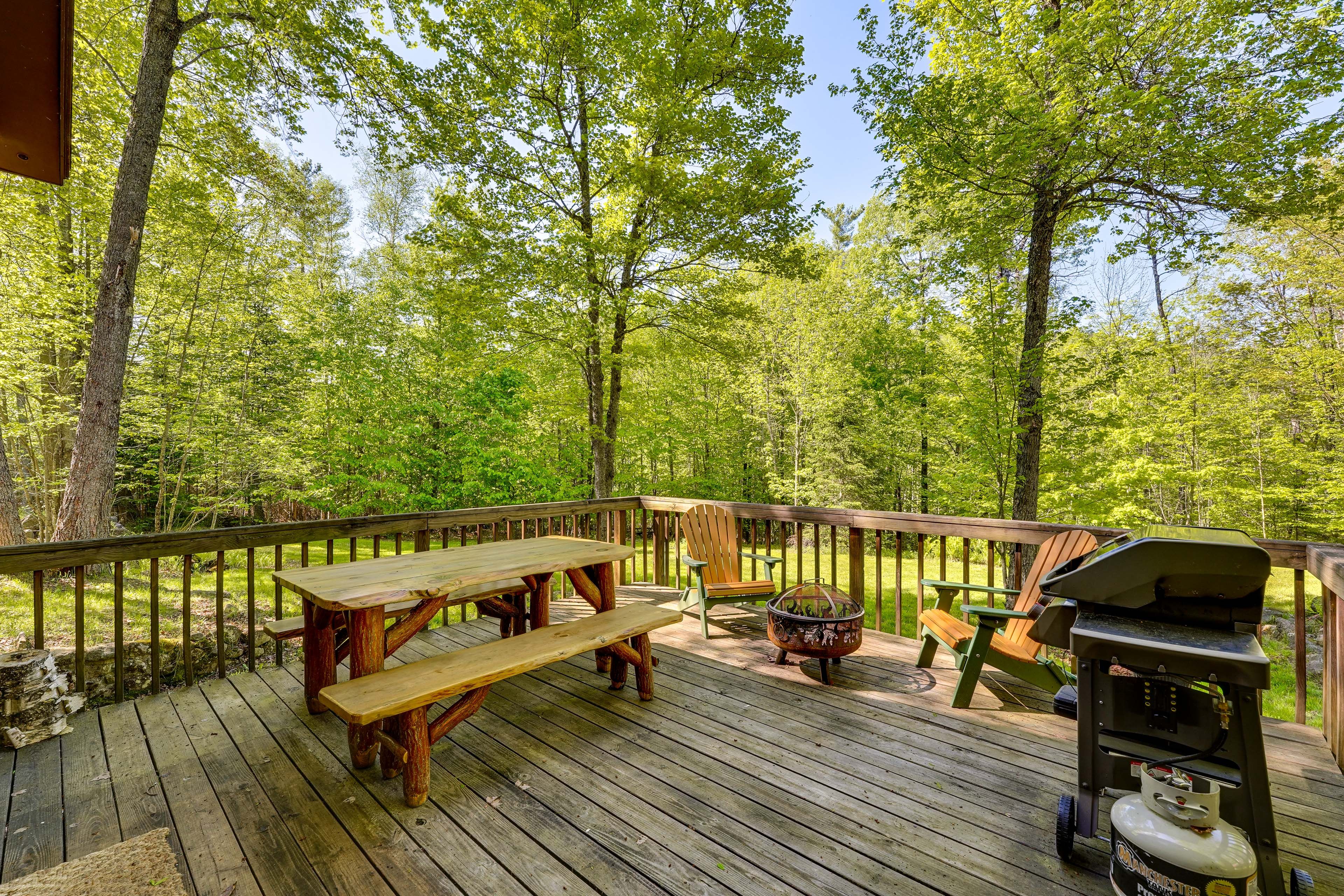 Saranac Lake Vacation Rental | 3BR | 2BA | 1,725 Sq Ft | 2-Story Cabin