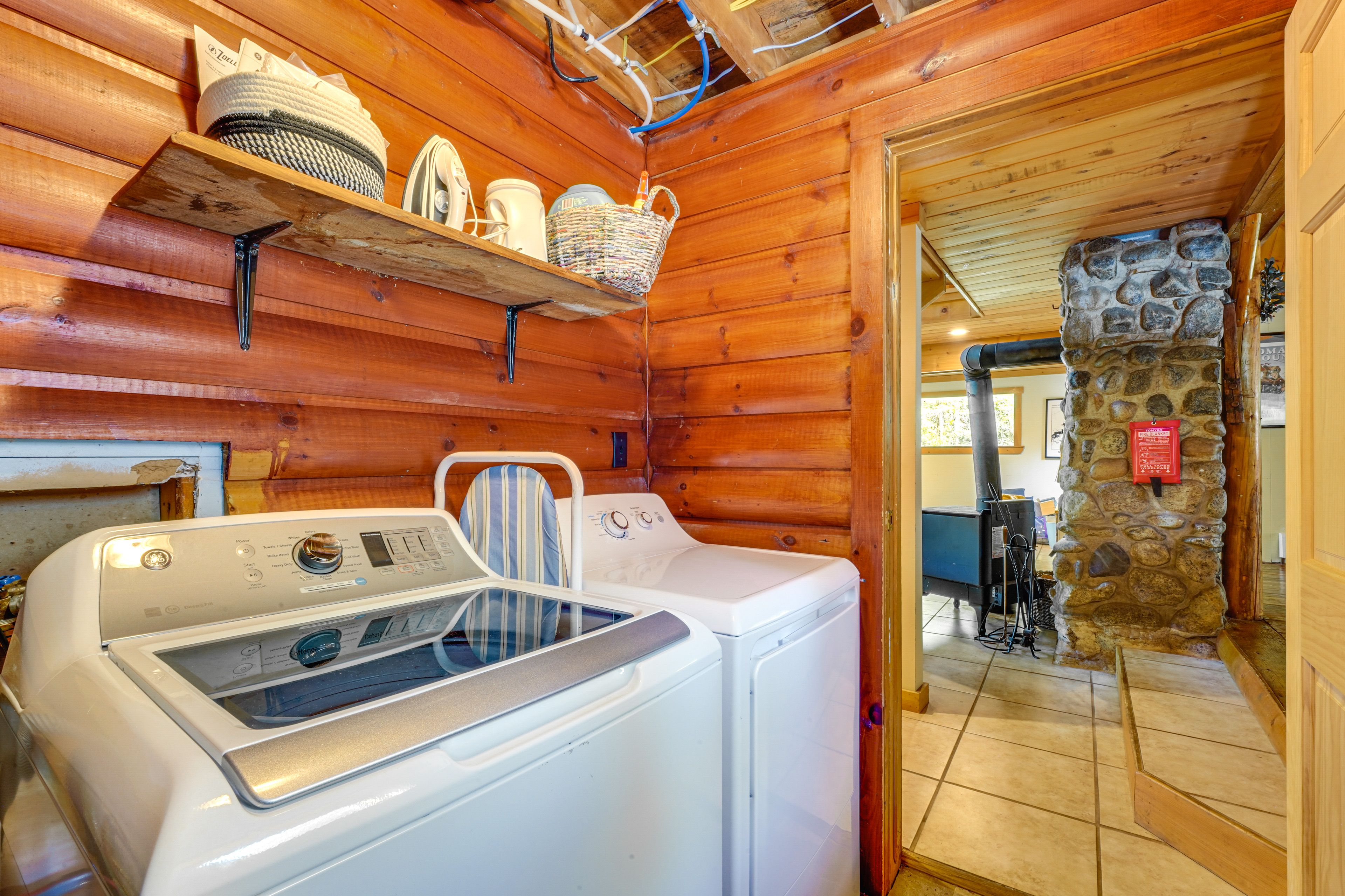In-Unit Laundry | Washer & Dryer