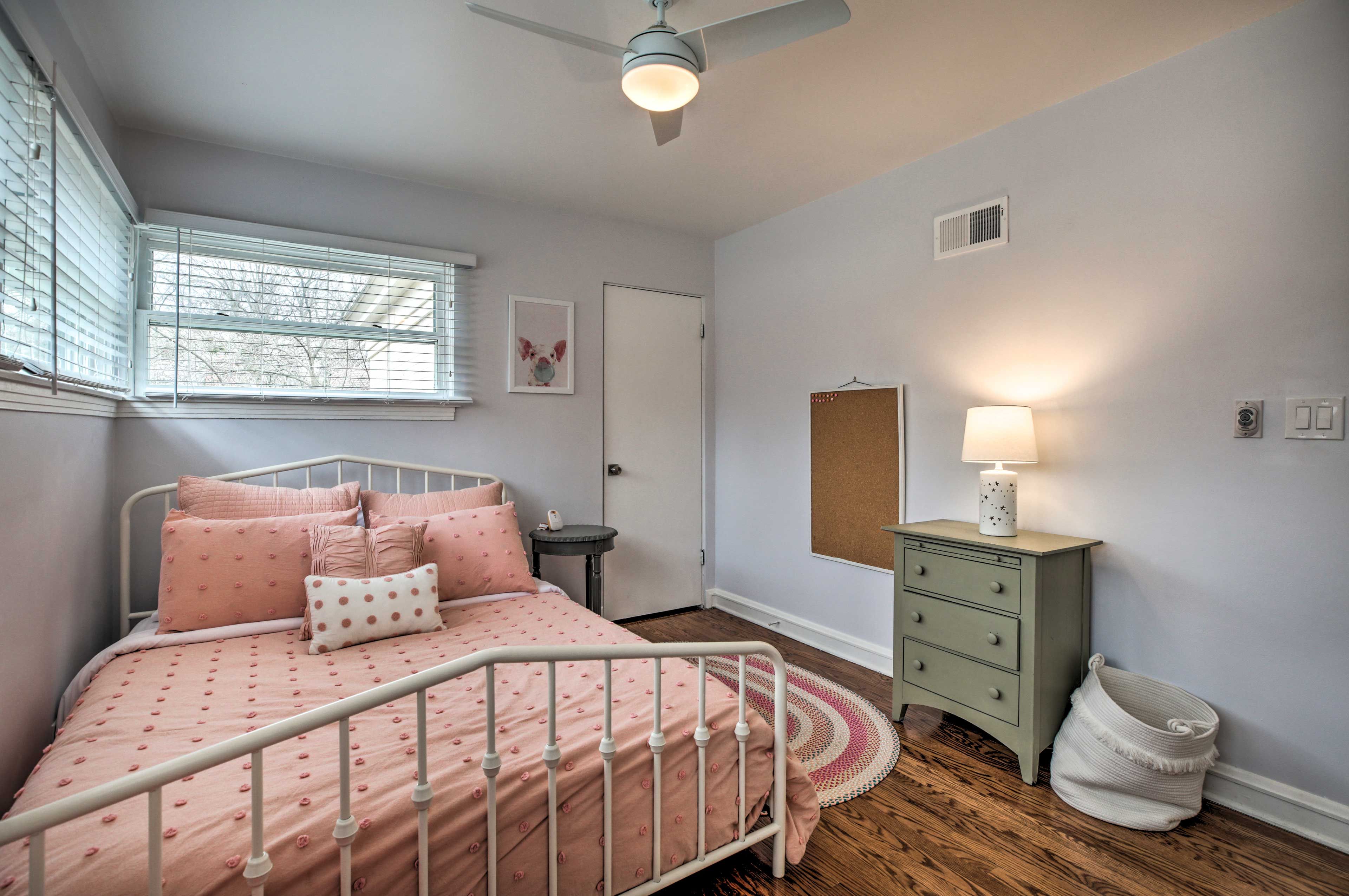 Bedroom 2 | Linens Provided