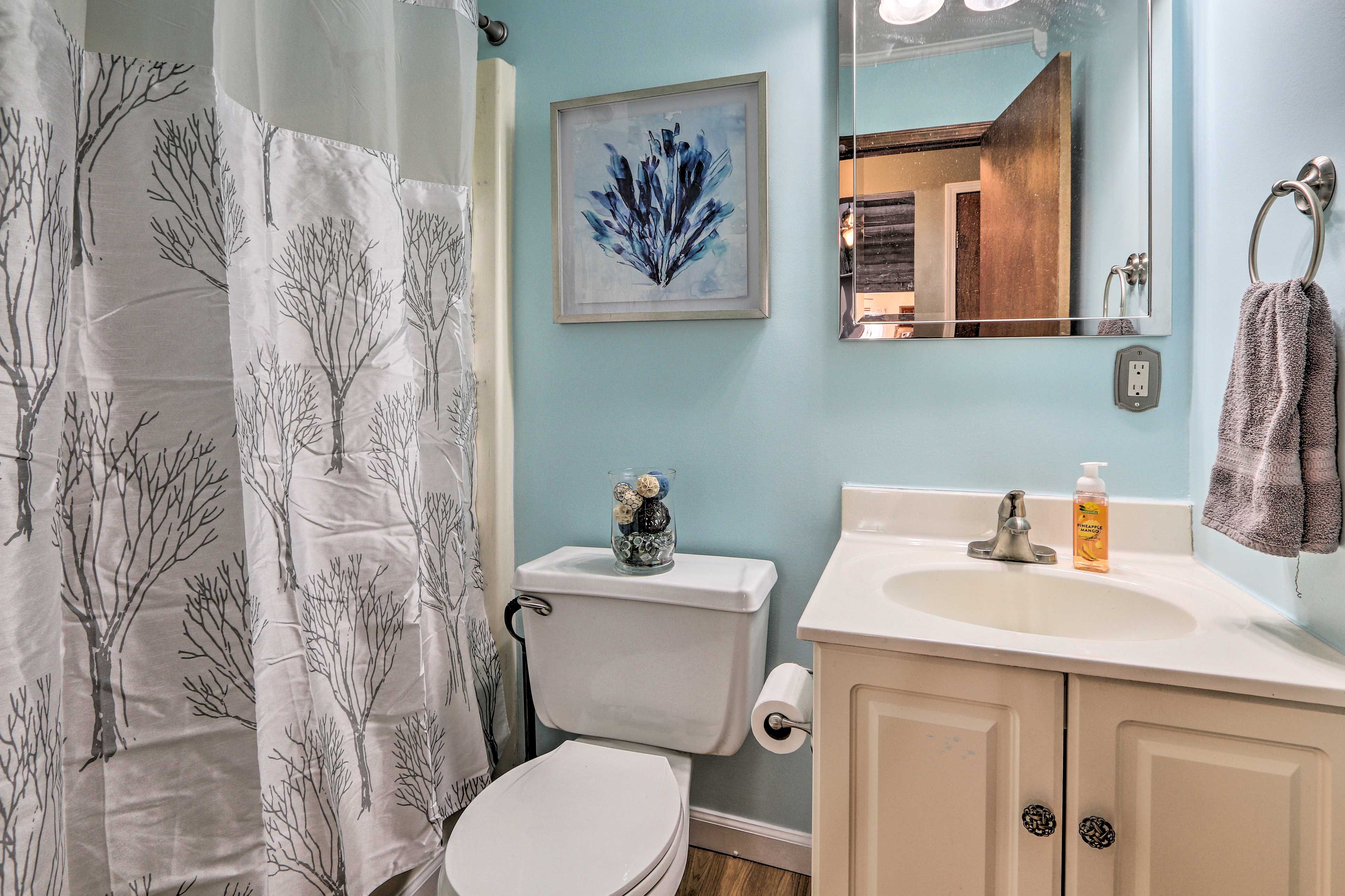 Full Bathroom