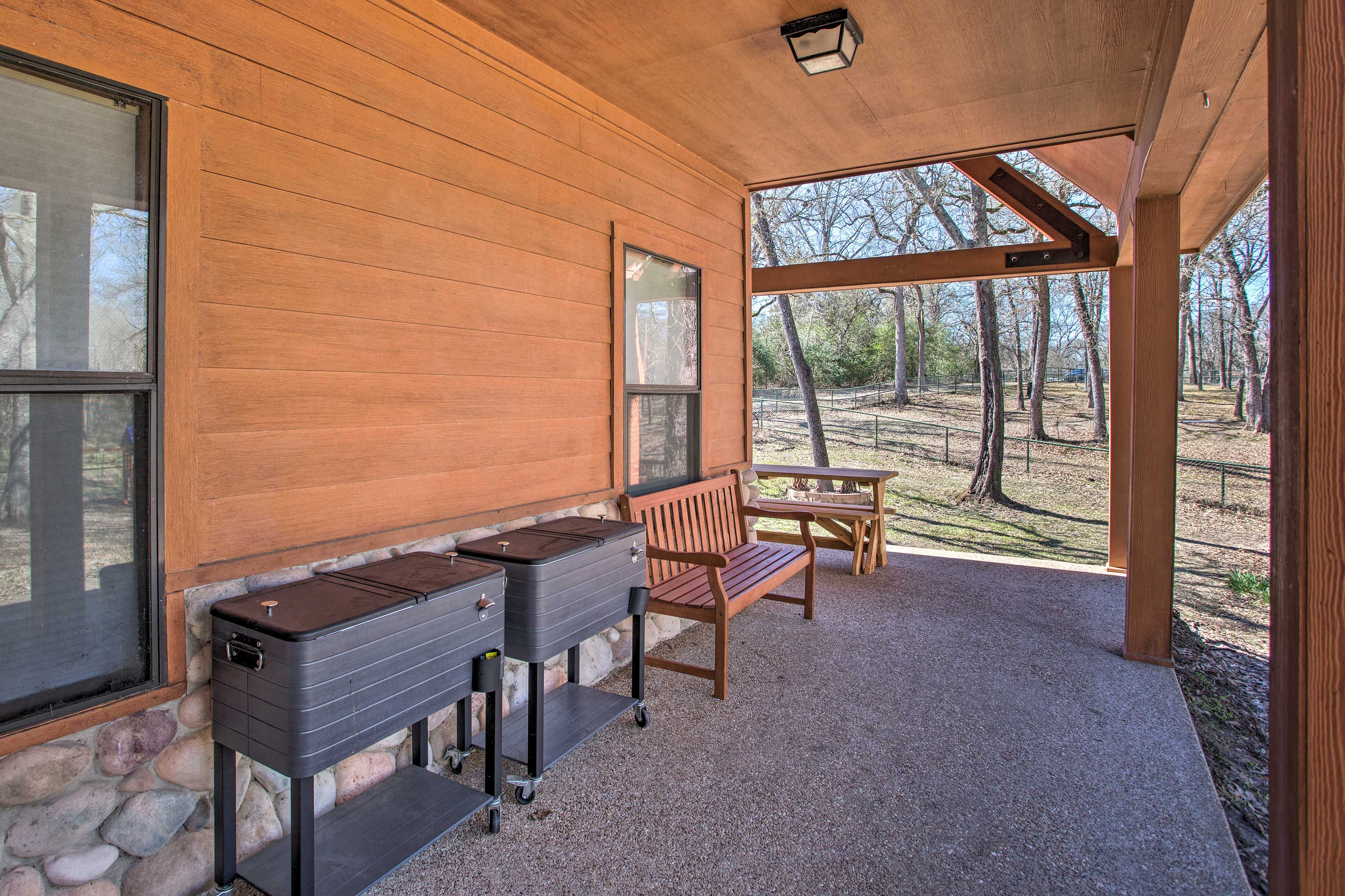 Furnished Patio