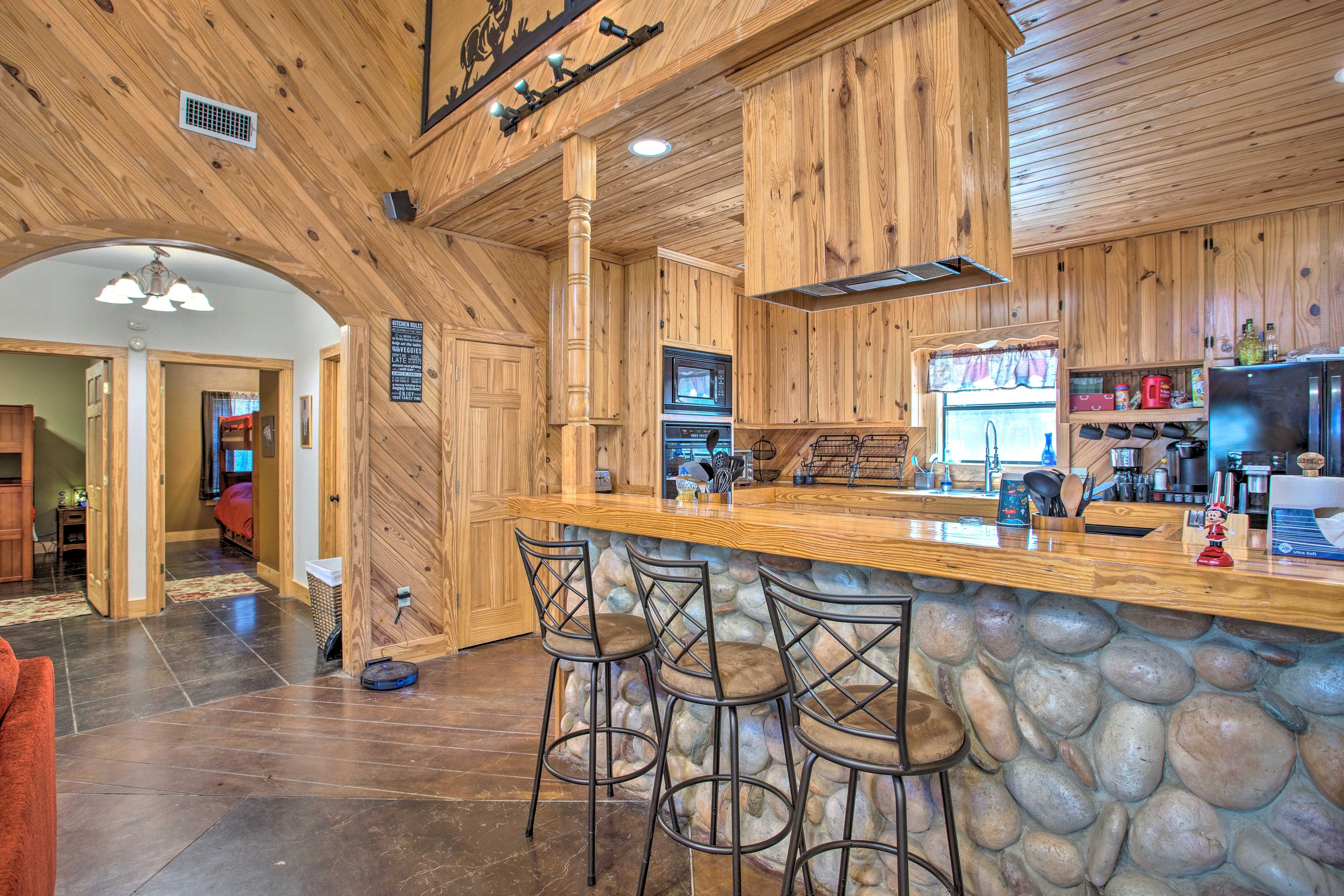 Kitchen | Fully Equipped