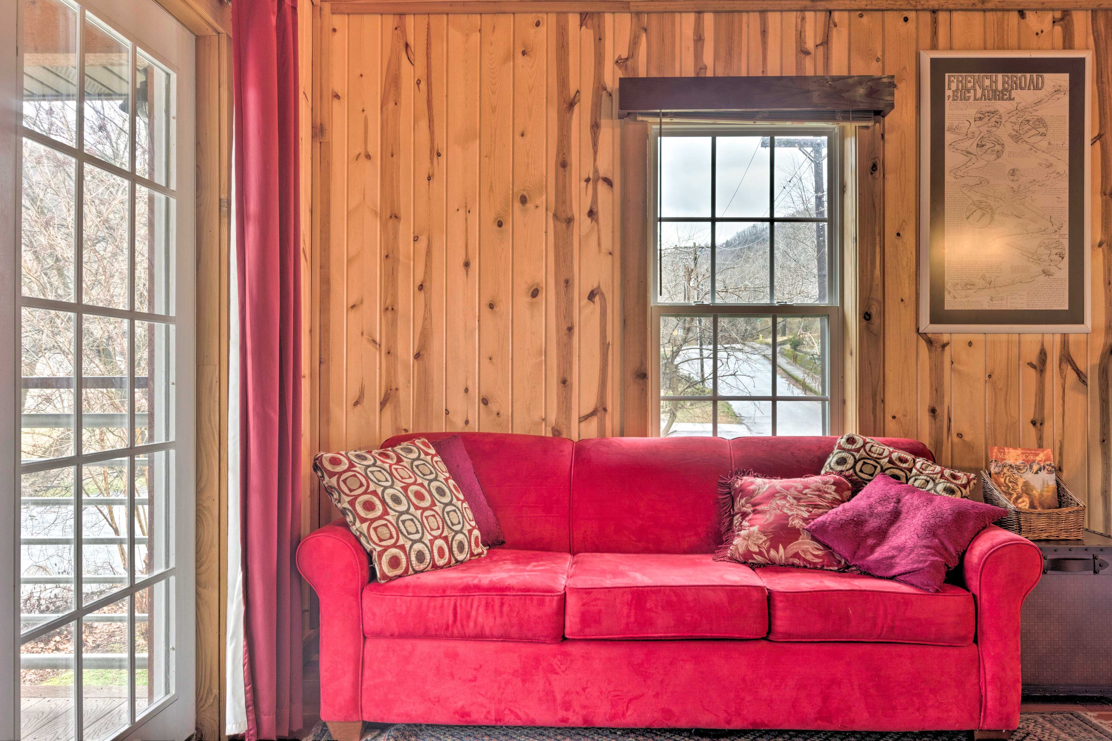 Living Room | Air Conditioning