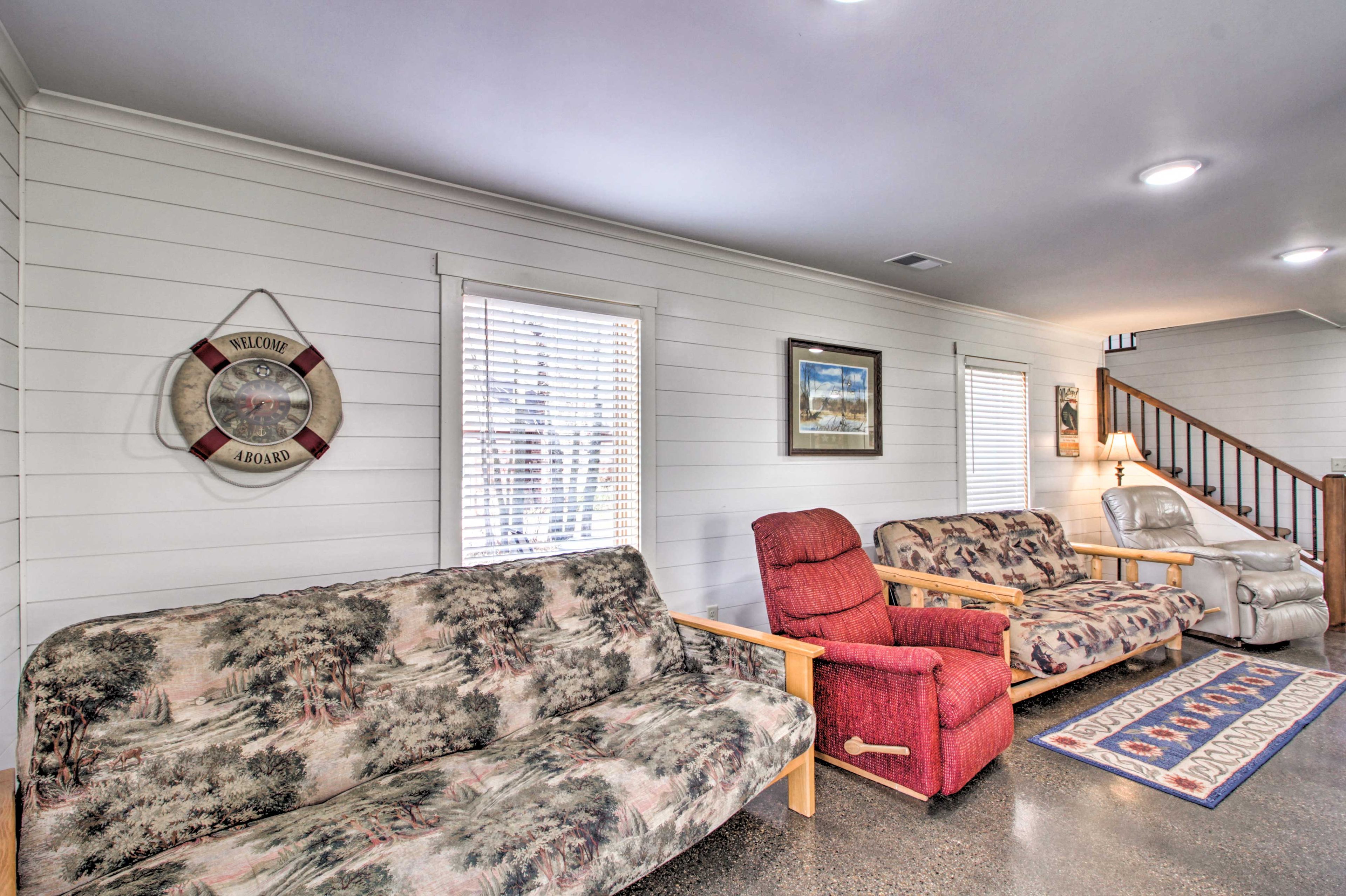 Main Living Space | 2 Sleeper Sofas