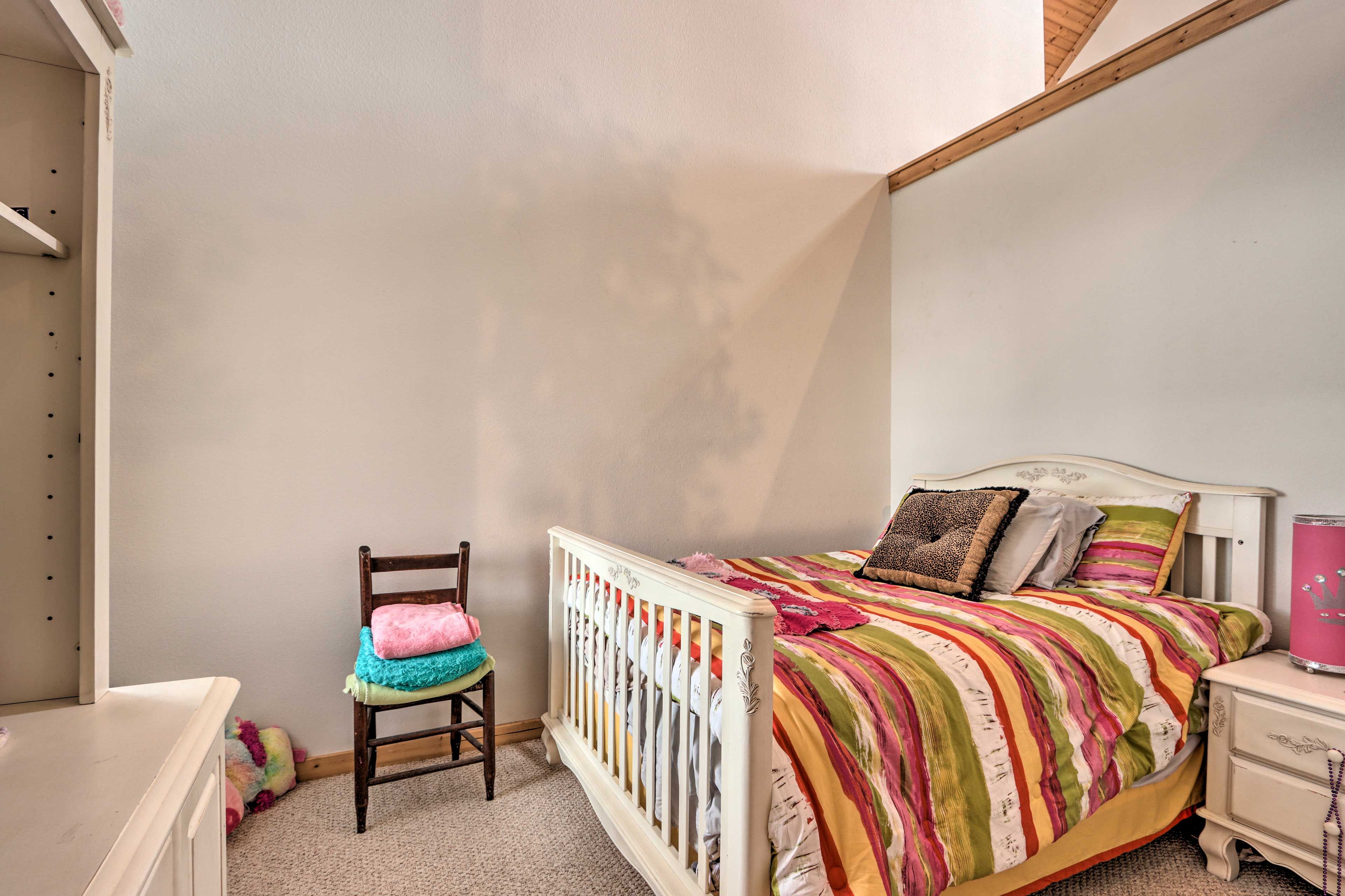 Bedroom 5 | 1st Floor | Full Bed