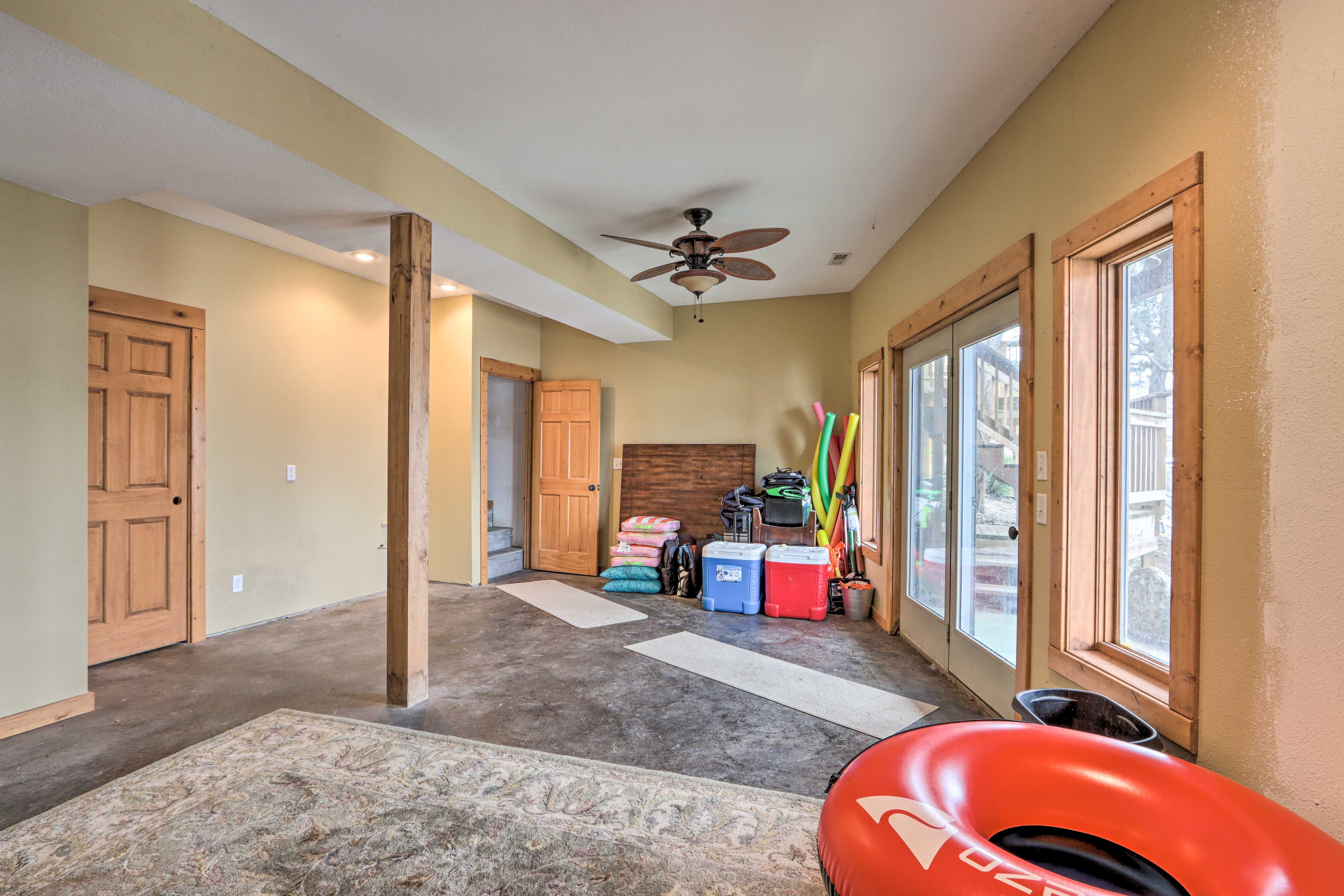 Living Area | Basement