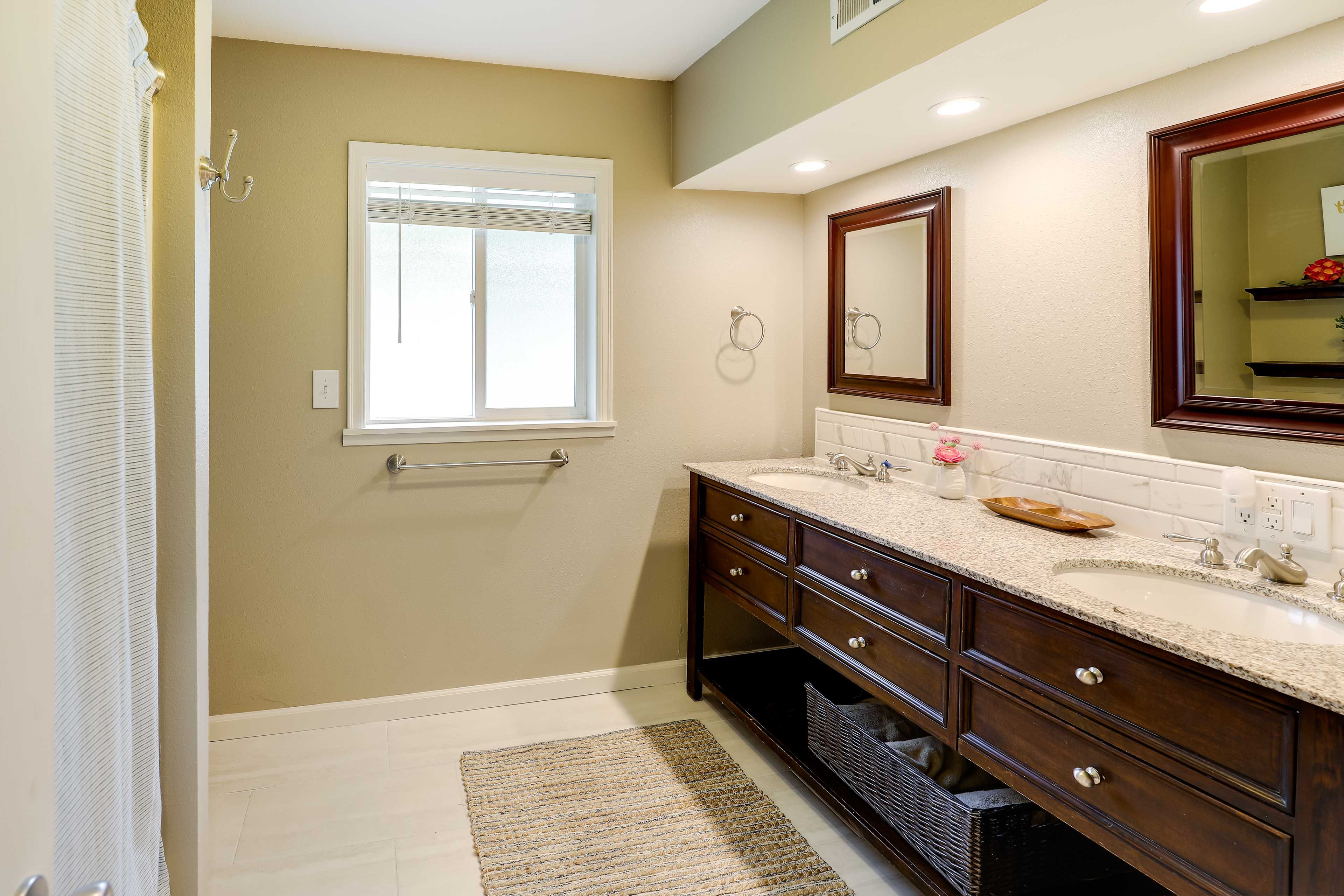 Bathroom | Complimentary Toiletries