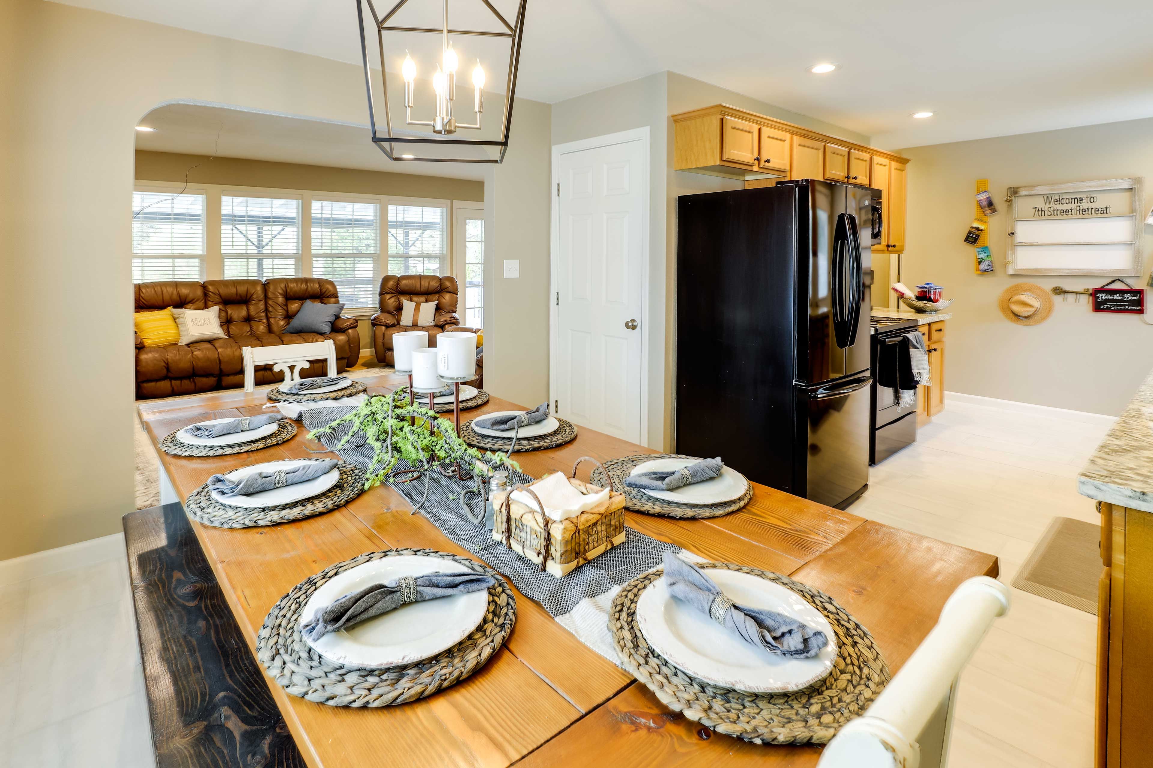 Dining Room | Dishware & Flatware