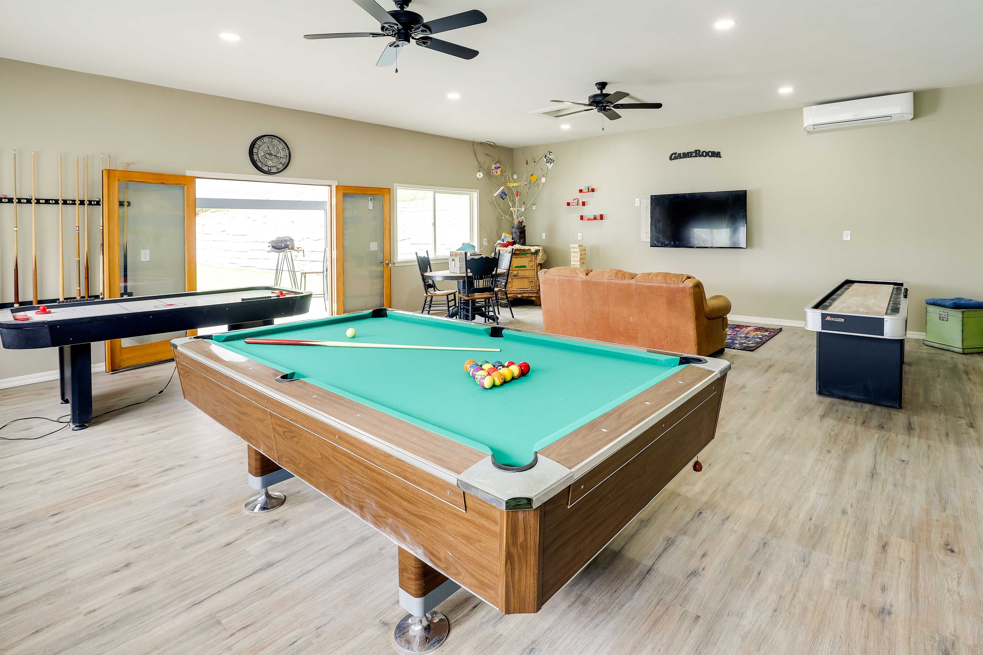 Detached Game Room