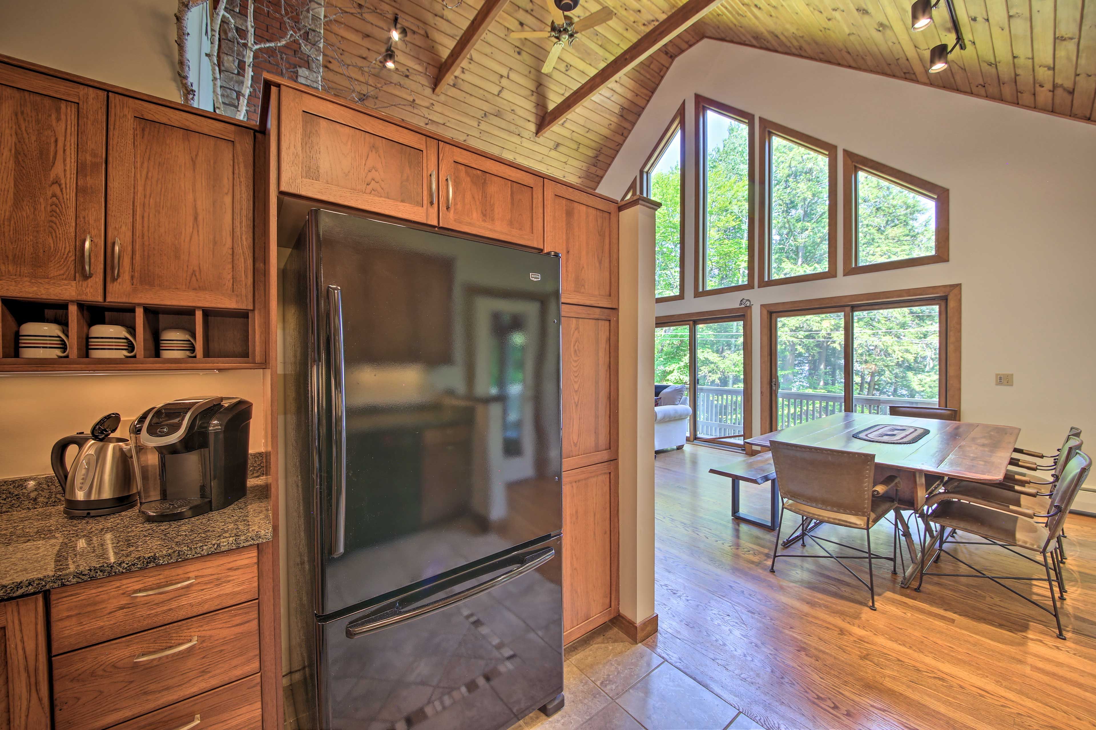 Kitchen | Fully Equipped | Main Floor