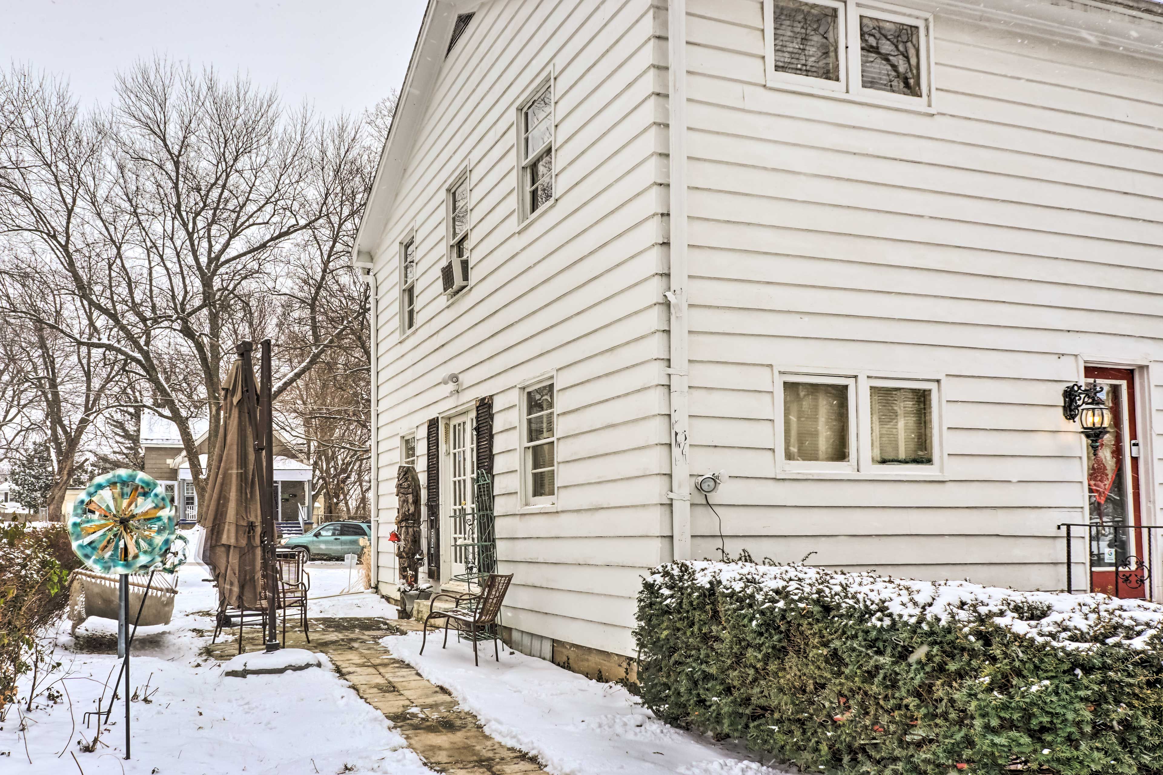 Home Exterior | Owner On-Site | Private Entrance