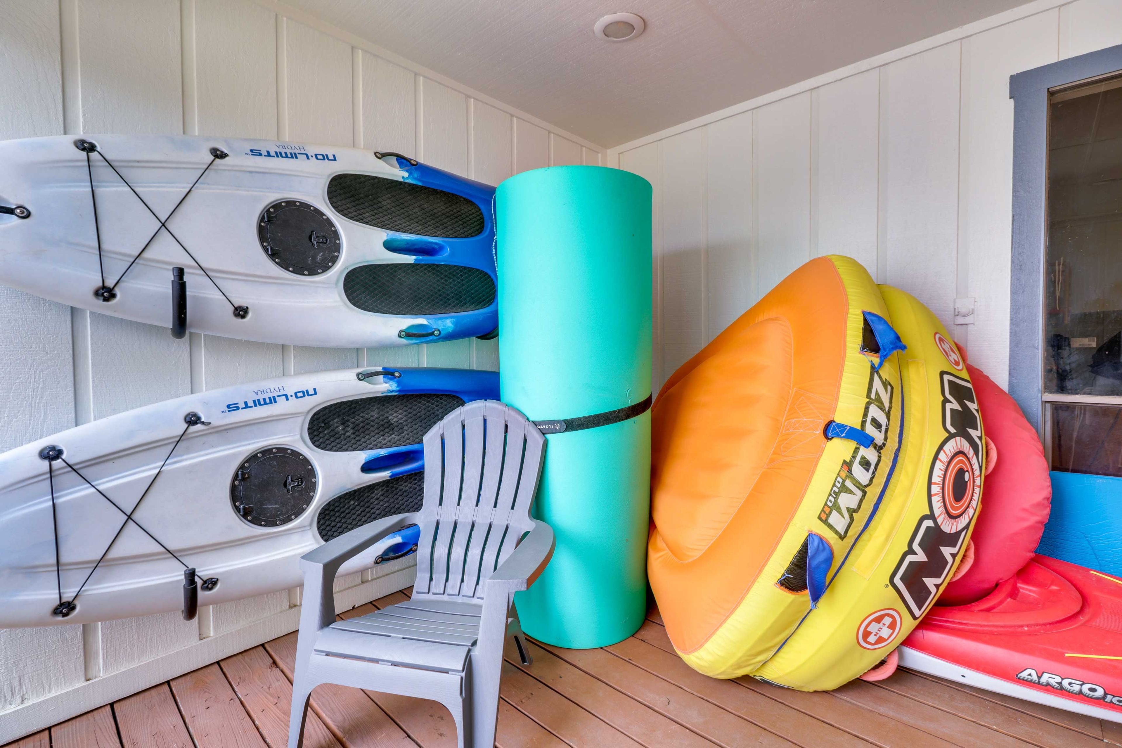 Exterior | 2 Stand-Up Paddleboard | 2-Person Float