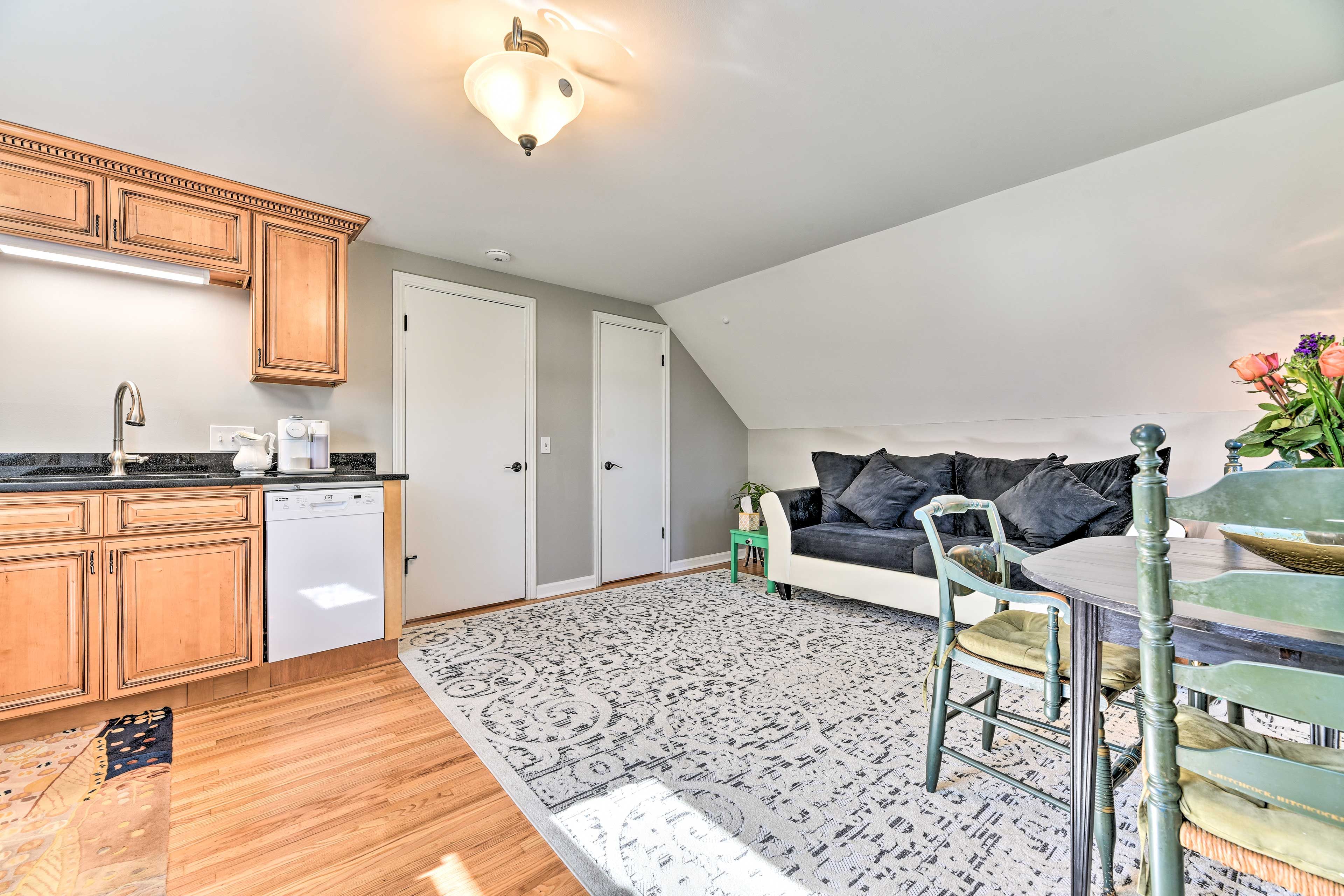 Living Room | 2nd Floor