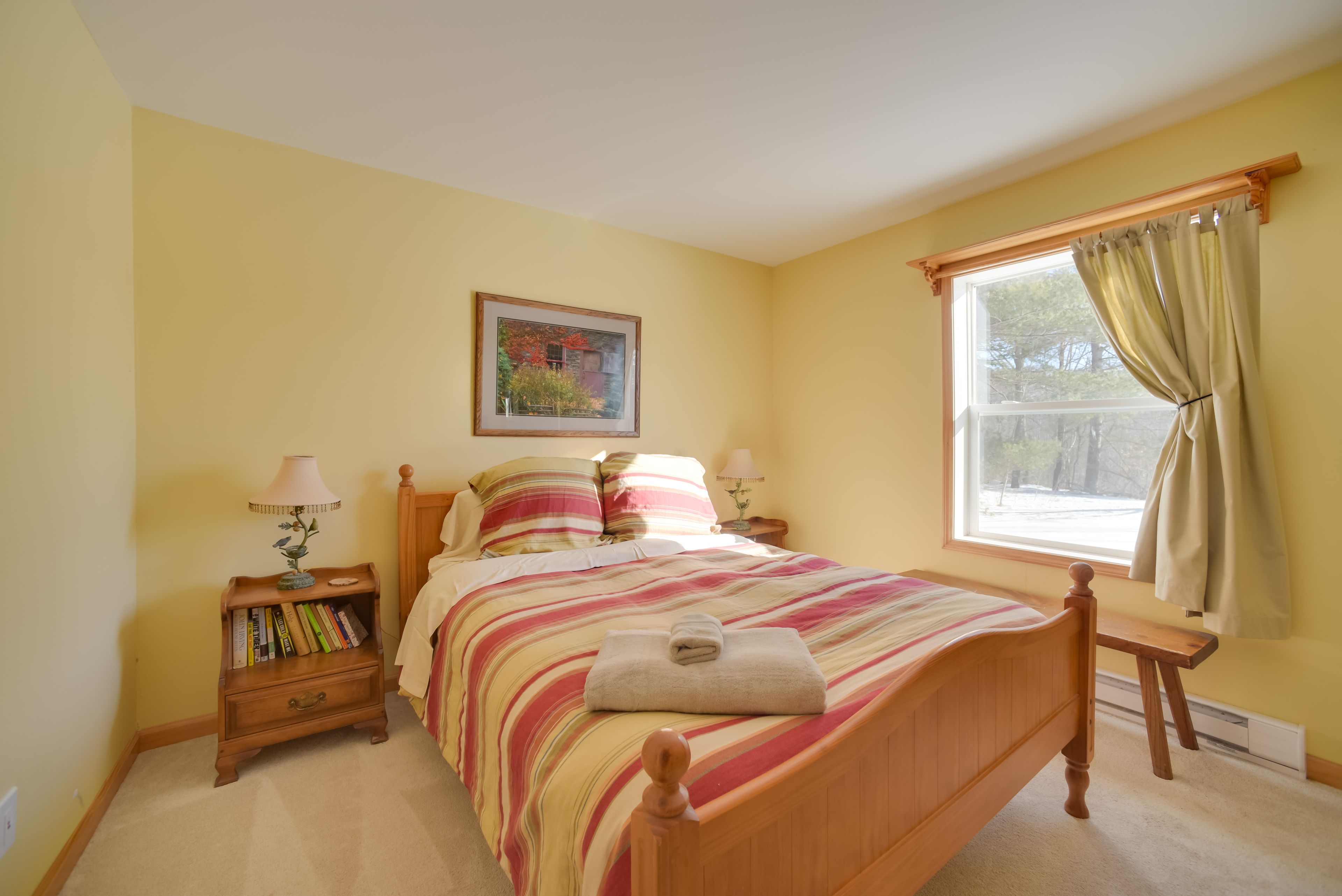 Bedroom 1 | Queen Bed | Linens Provided | En-Suite Bathroom